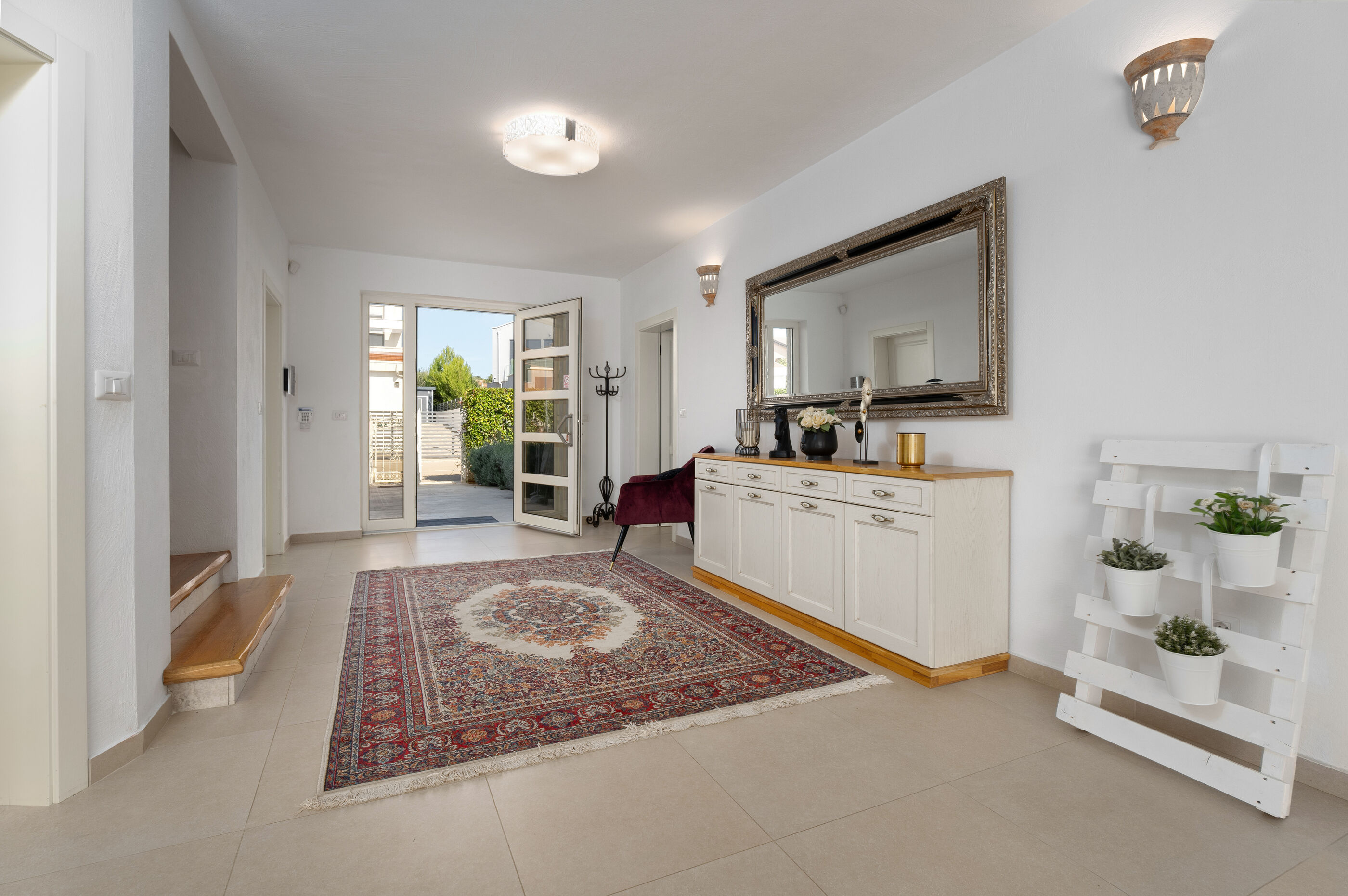 Villa Bincila Exclusive 97481-K1