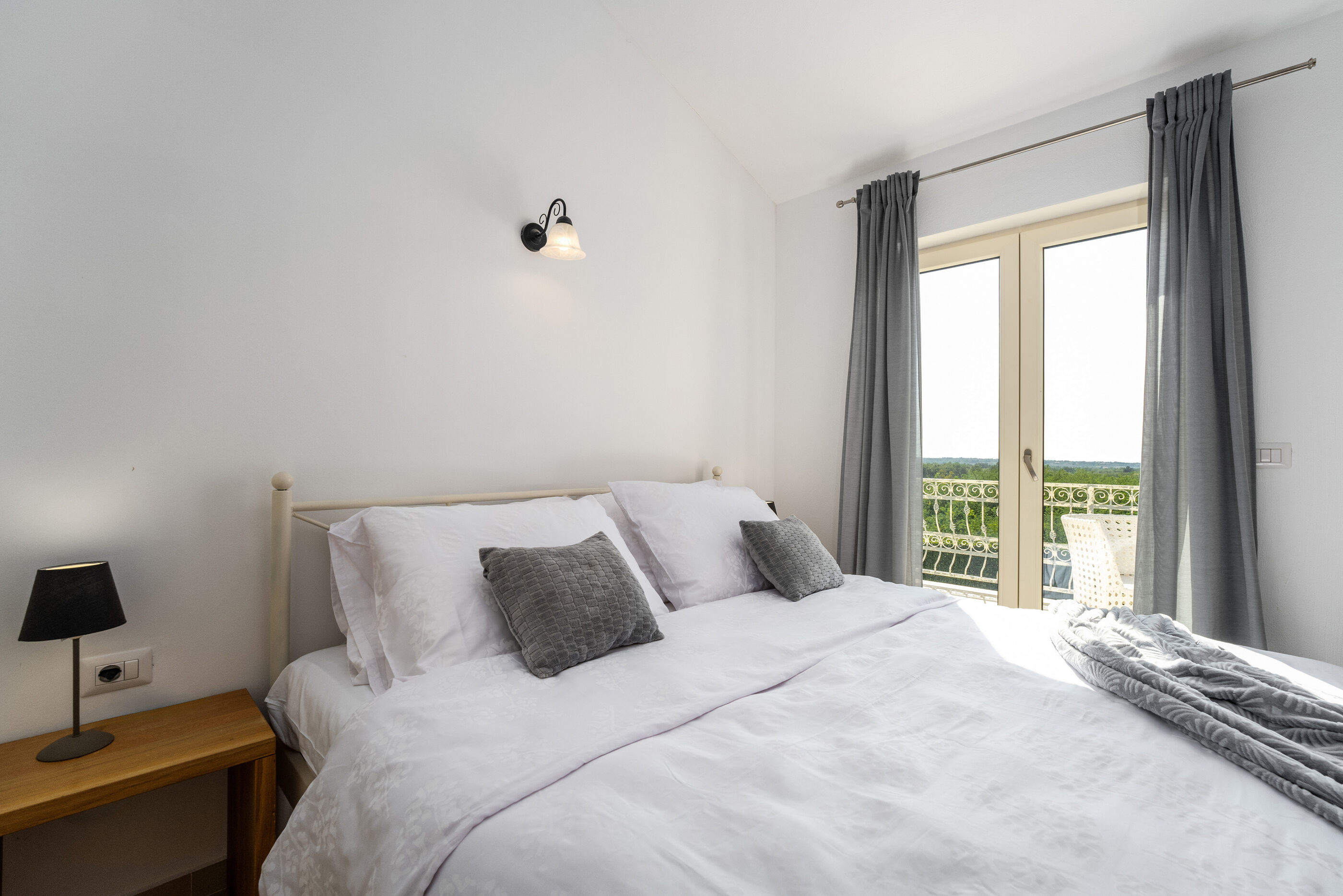 Villa Bincila Exclusive 97481-K1