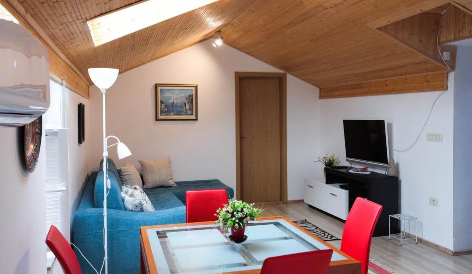 House Golovik 85141-K1