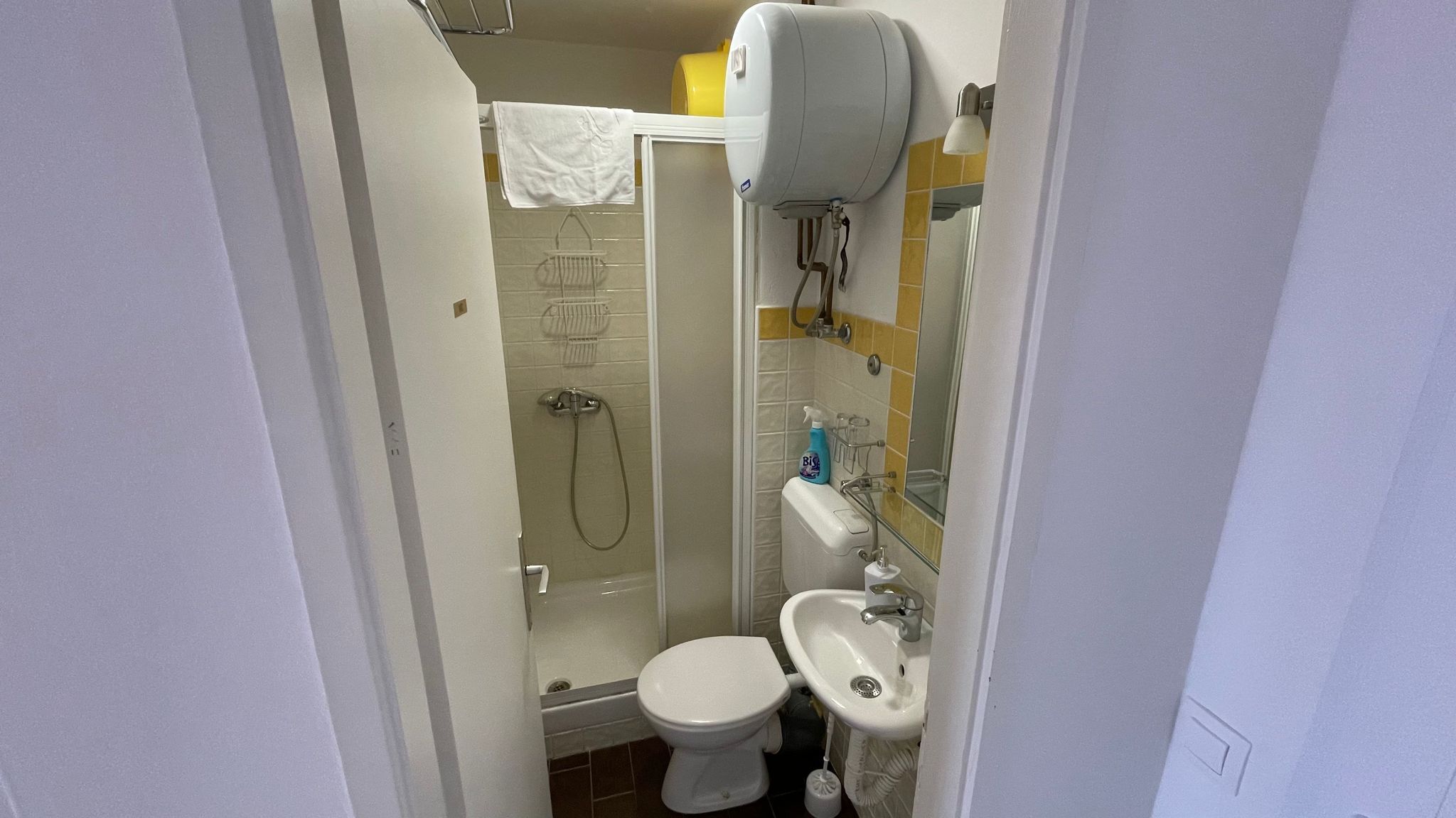 Apartments Rouge 82871-A1