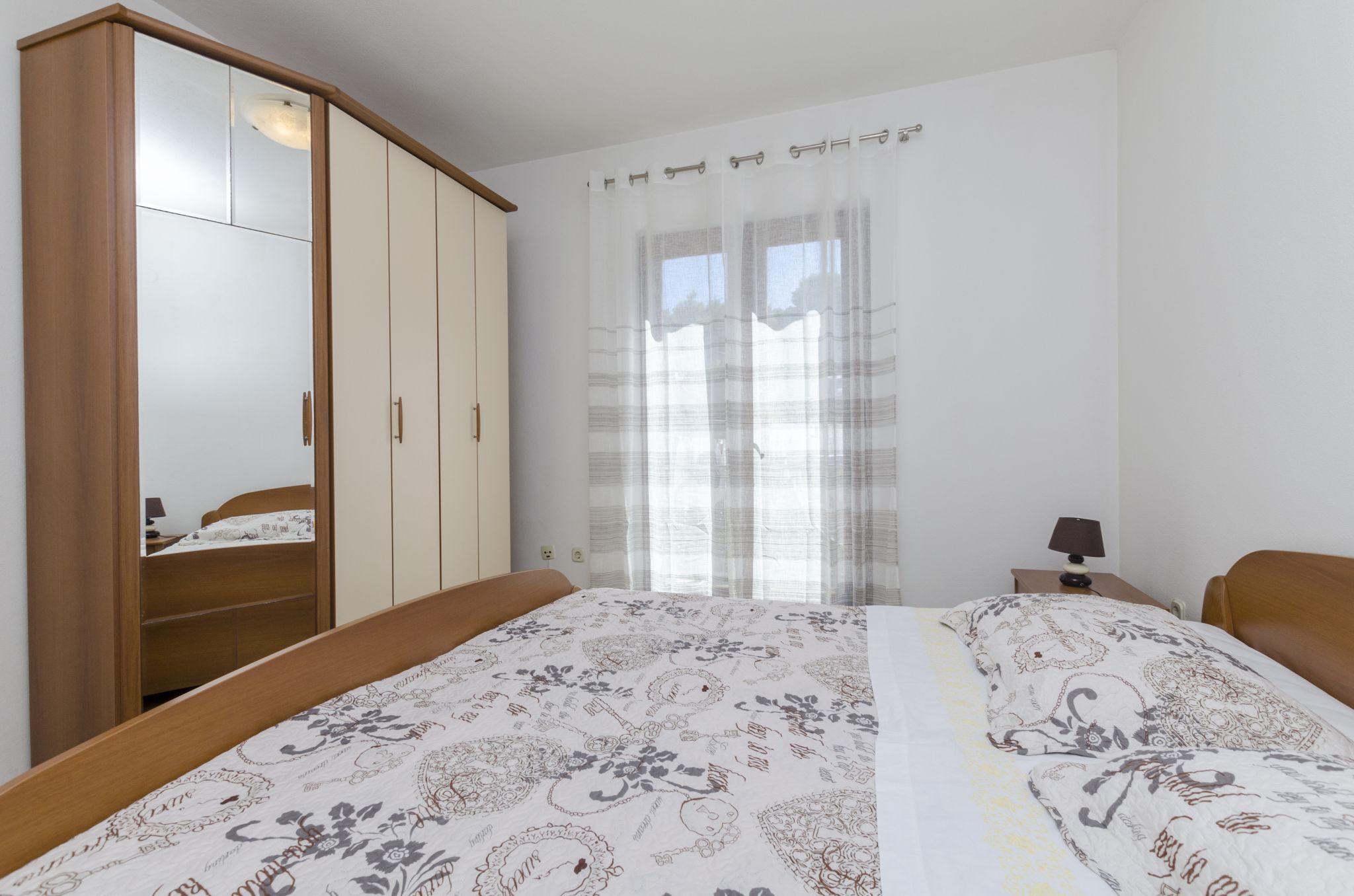 Apartments Tonko 38511-A1