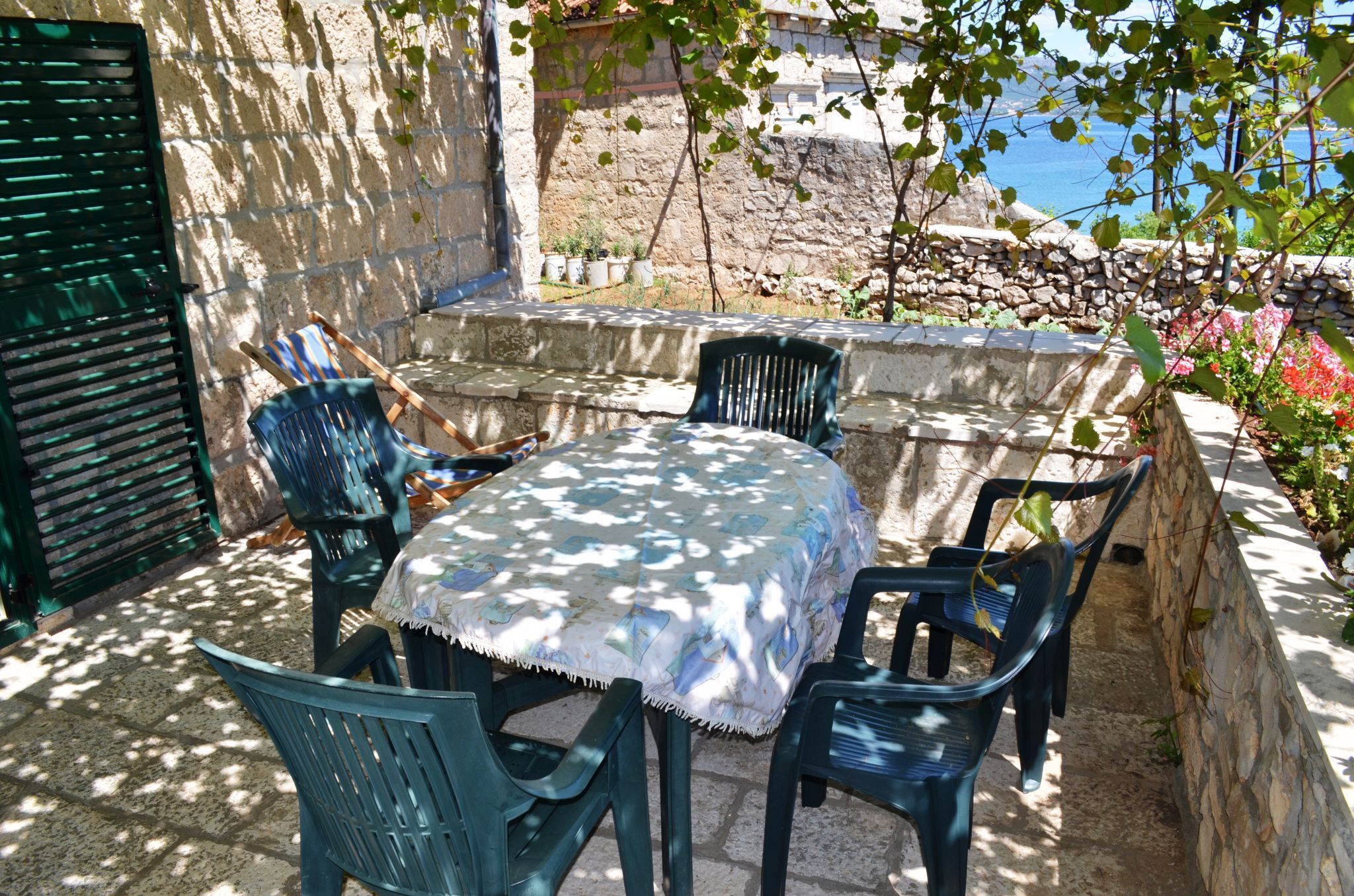Apartments Loredana 53041-A2
