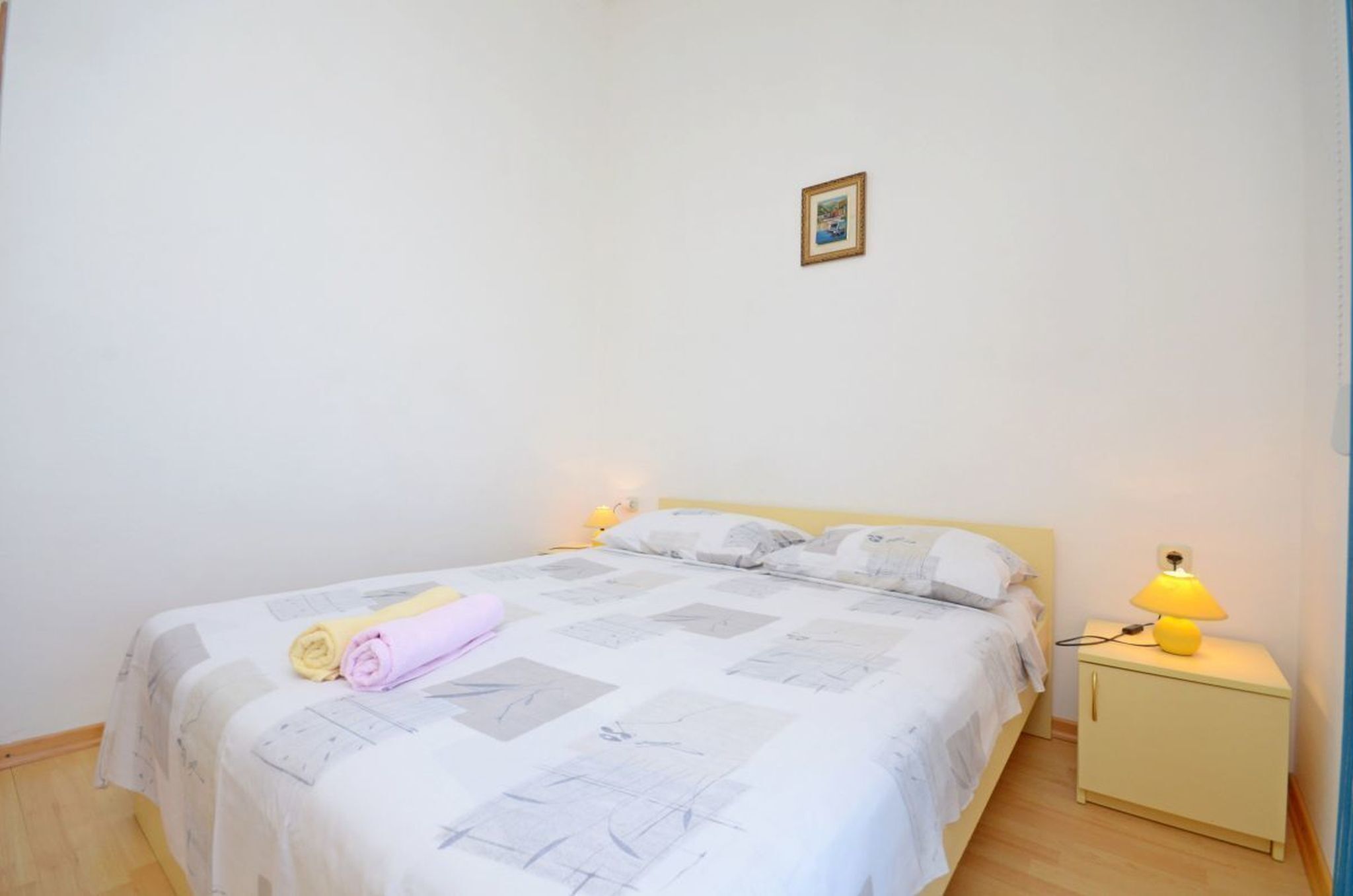 Apartments and Rooms Barbara 53781-S2