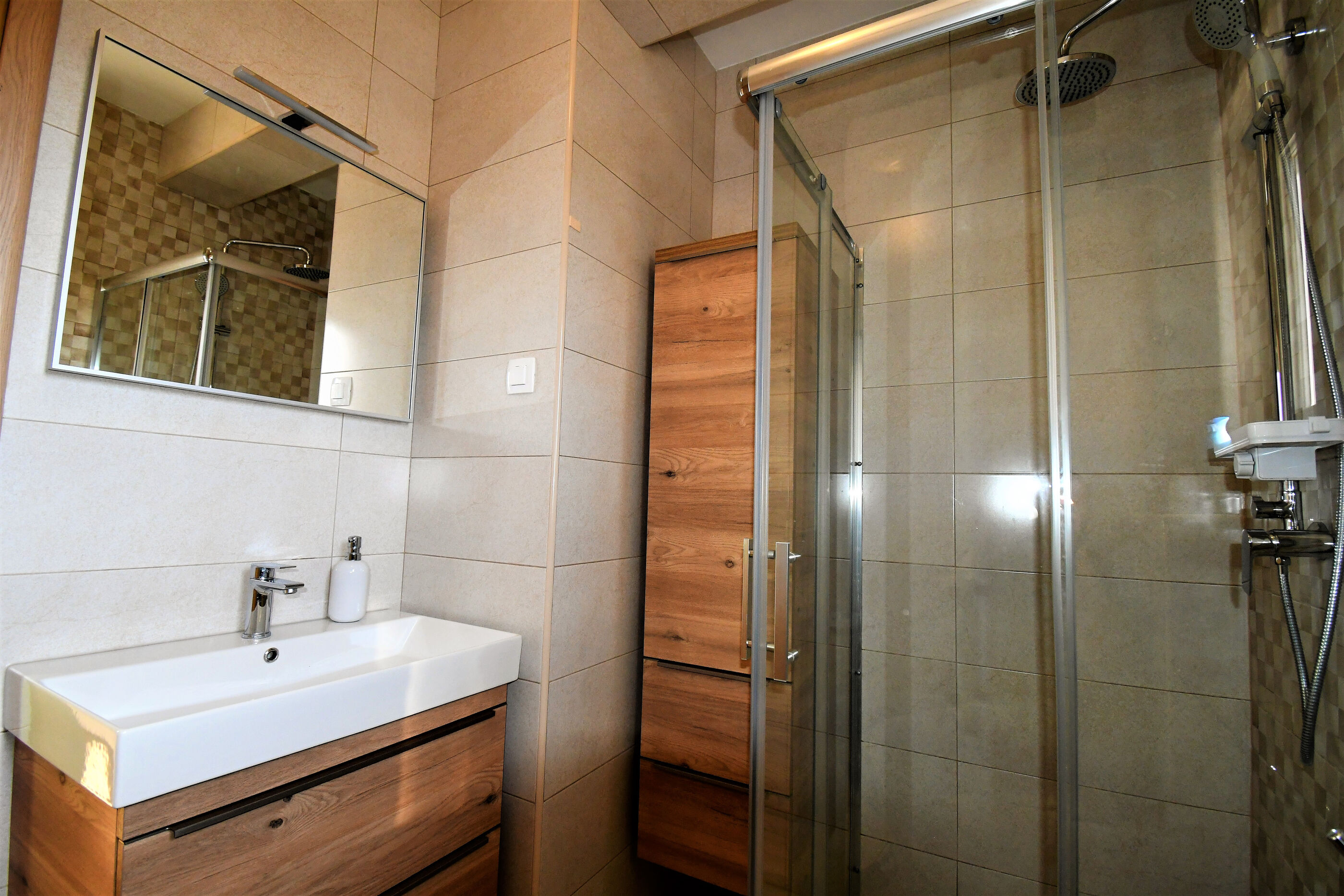 Apartments Mirjana V 94691-A1