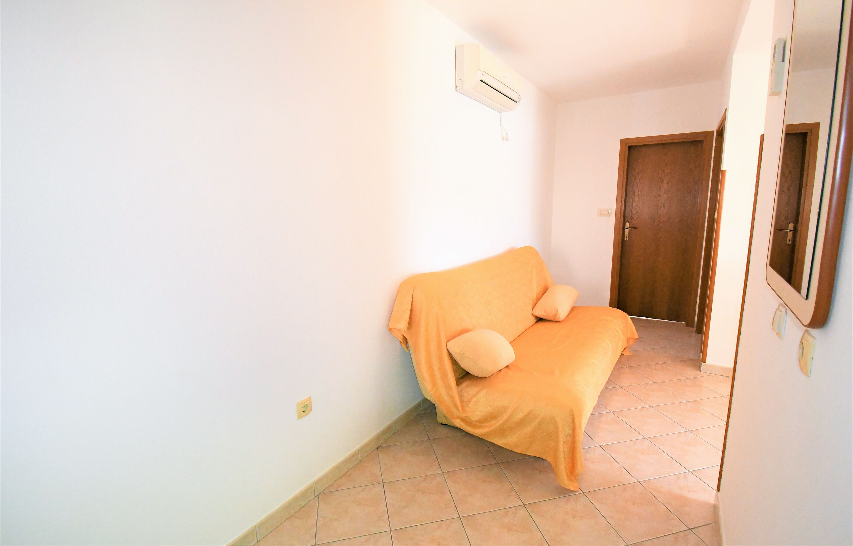 Apartments Mirjana V 94691-A2
