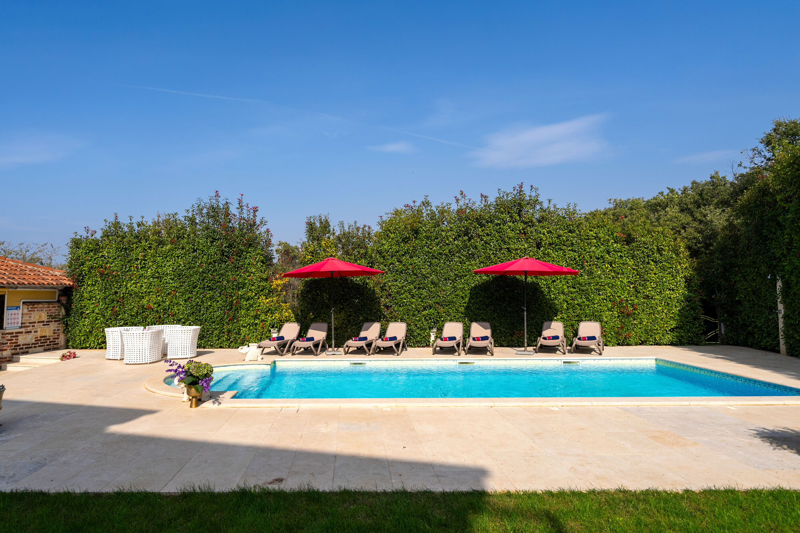 Villa Sunset Garden 94908-K1