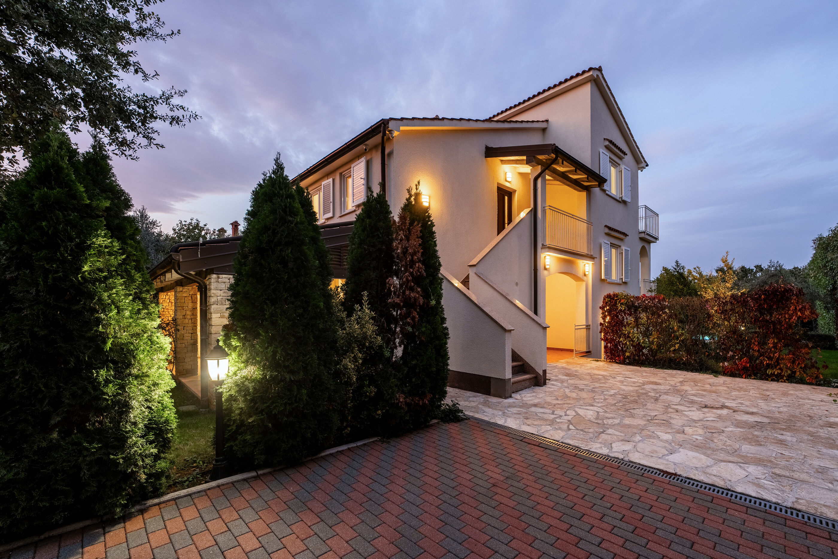 Villa Sunset Garden 94908-K1