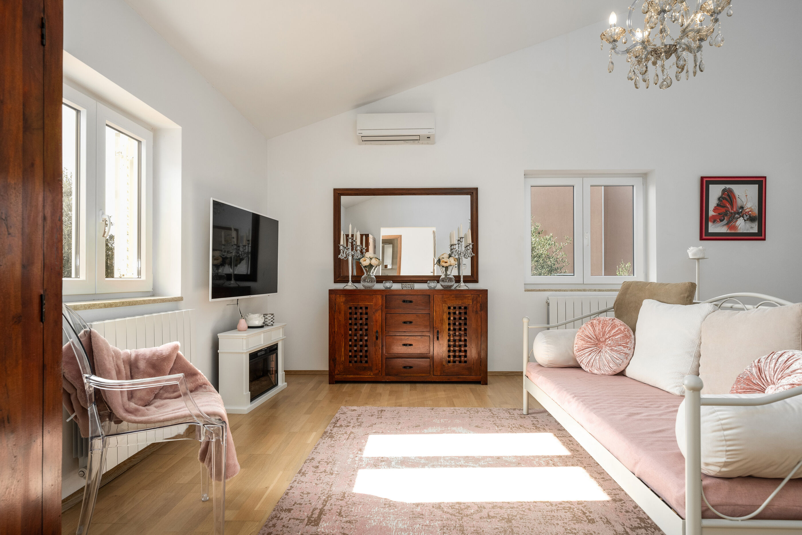 Villa Sunset Garden 94908-K1
