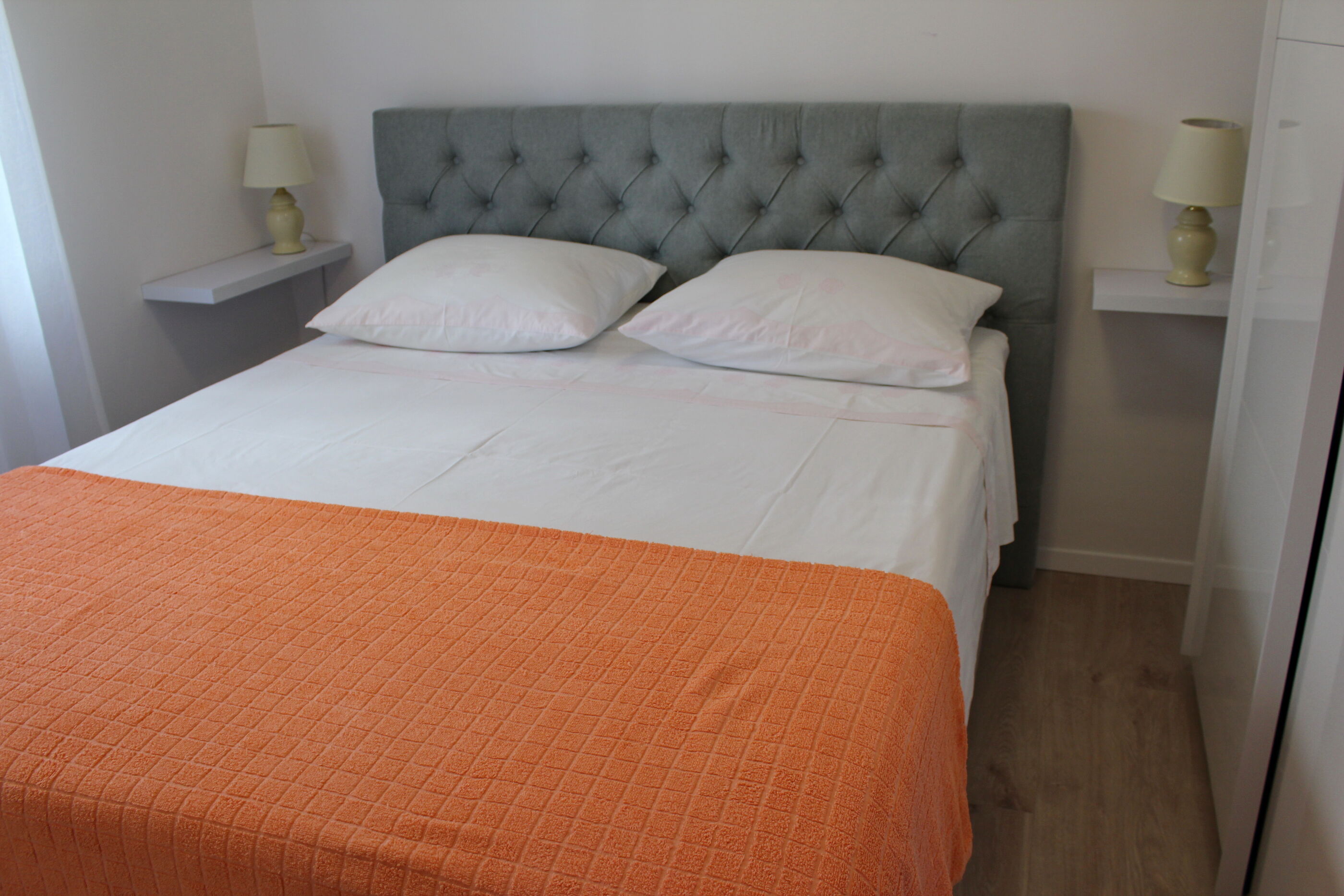 Apartments Branko 24391-A1
