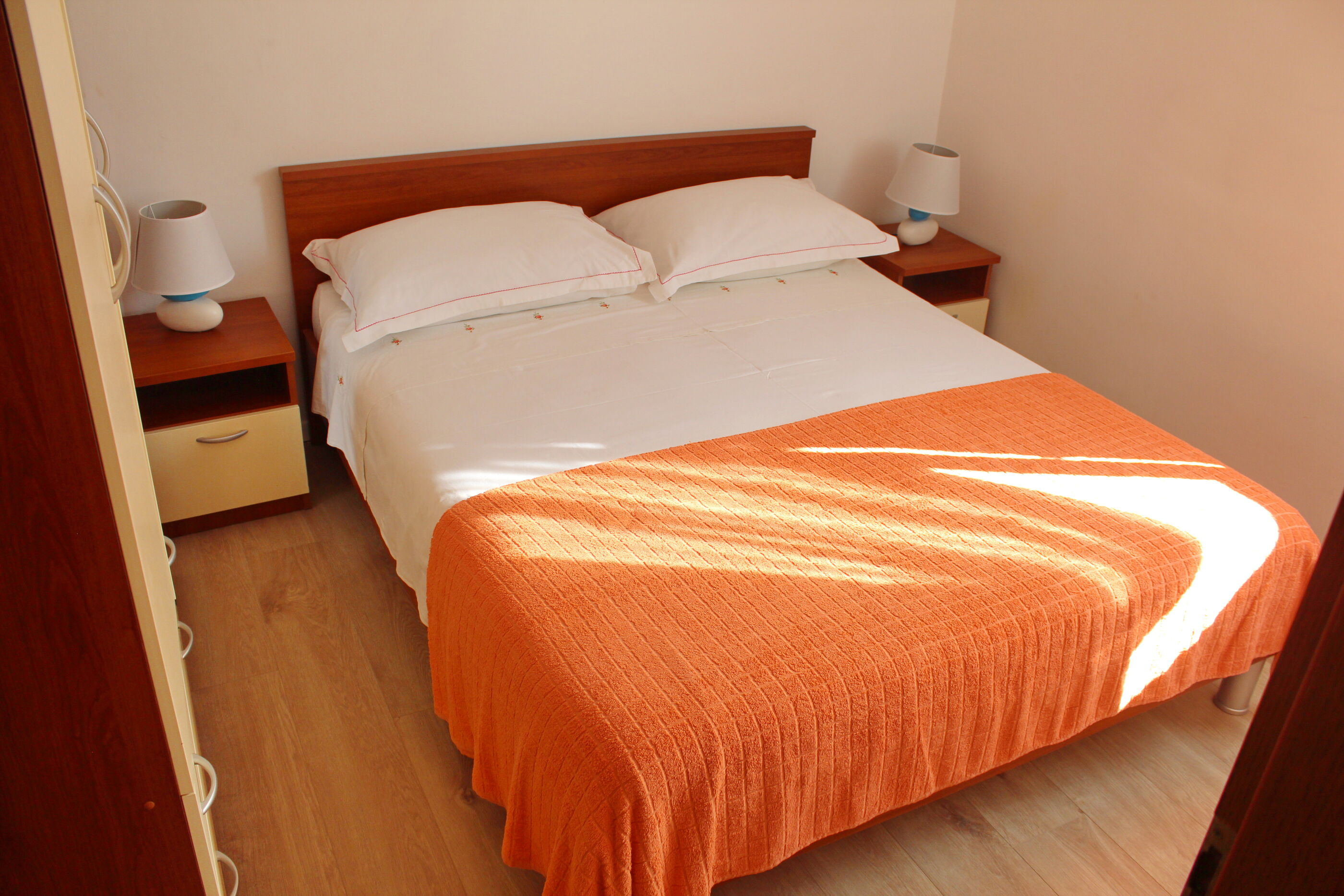 Apartments Branko 24391-A1