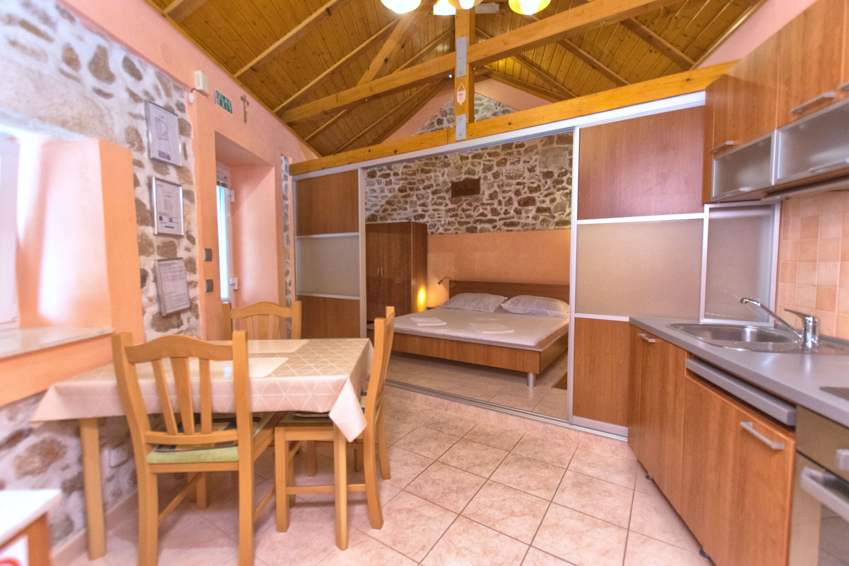 House Dinko 79661-K2