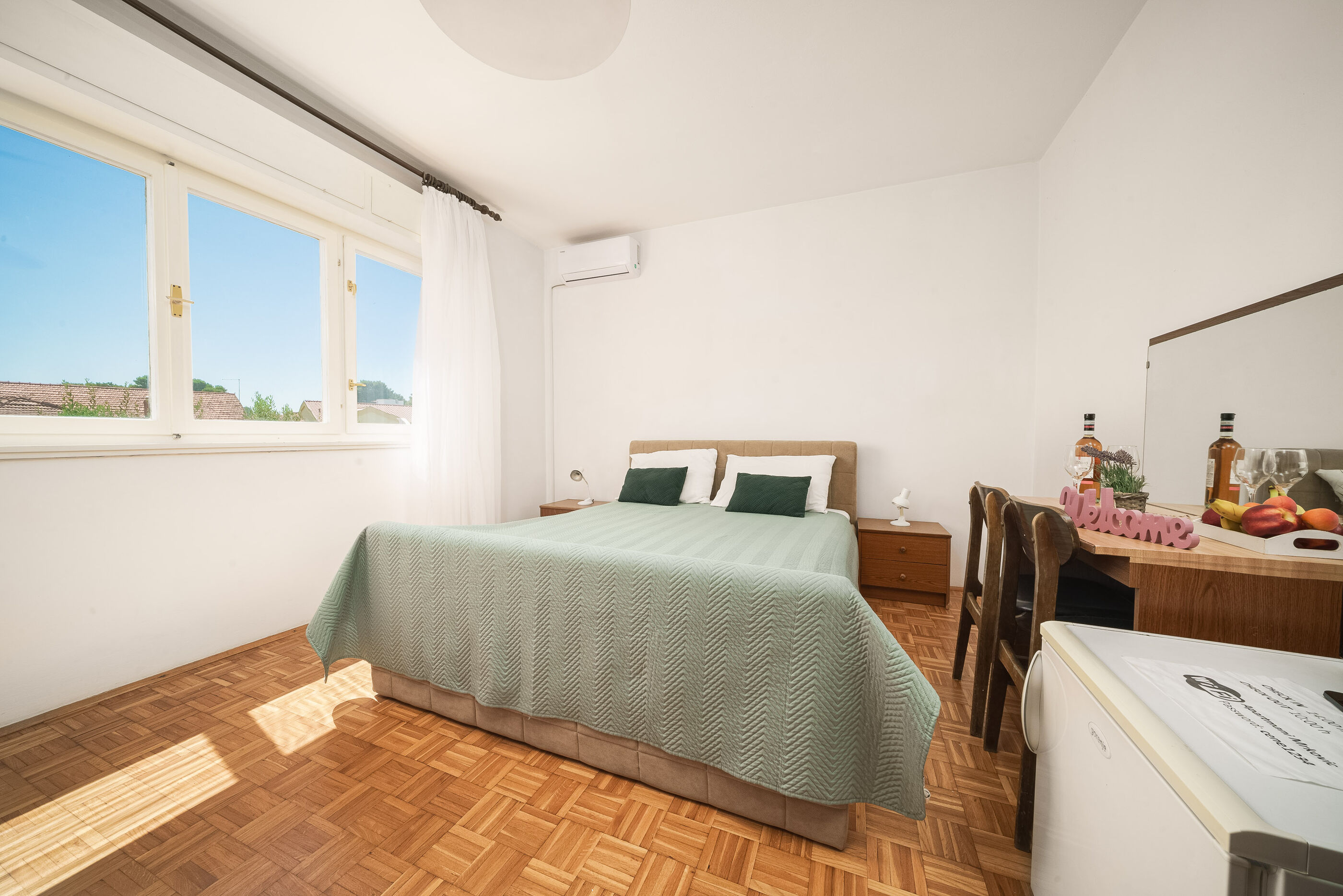 Apartment and Rooms Mrkovic 88981-S5