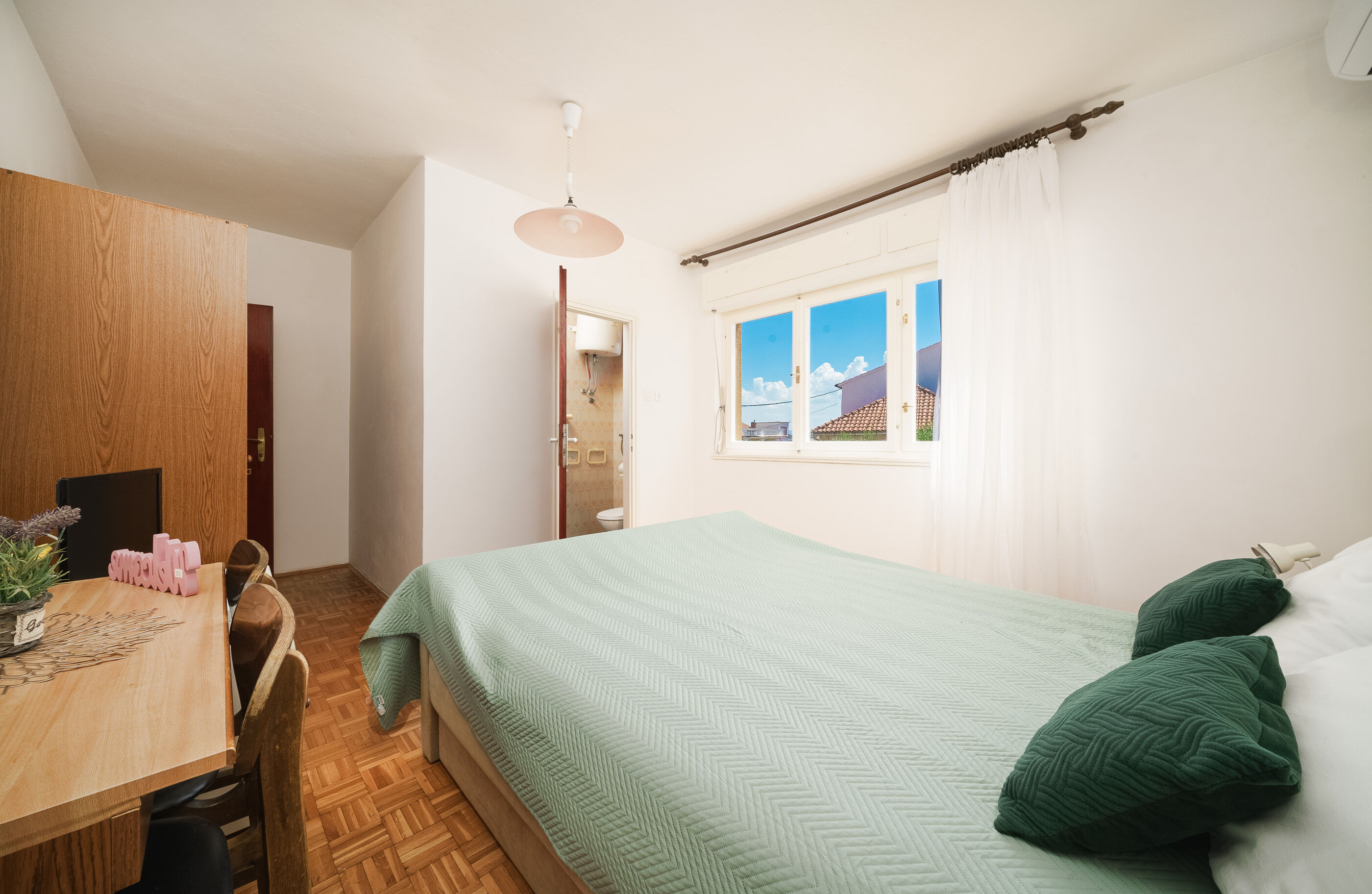 Apartment and Rooms Mrkovic 88981-S5