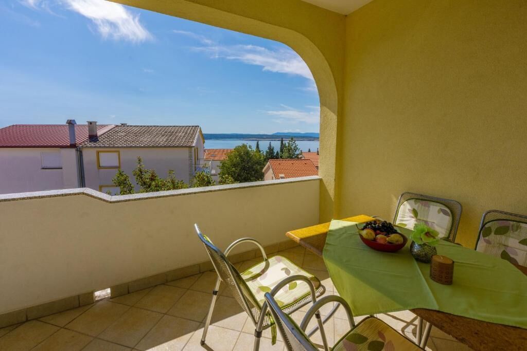 Apartments Pirin 85230-A1