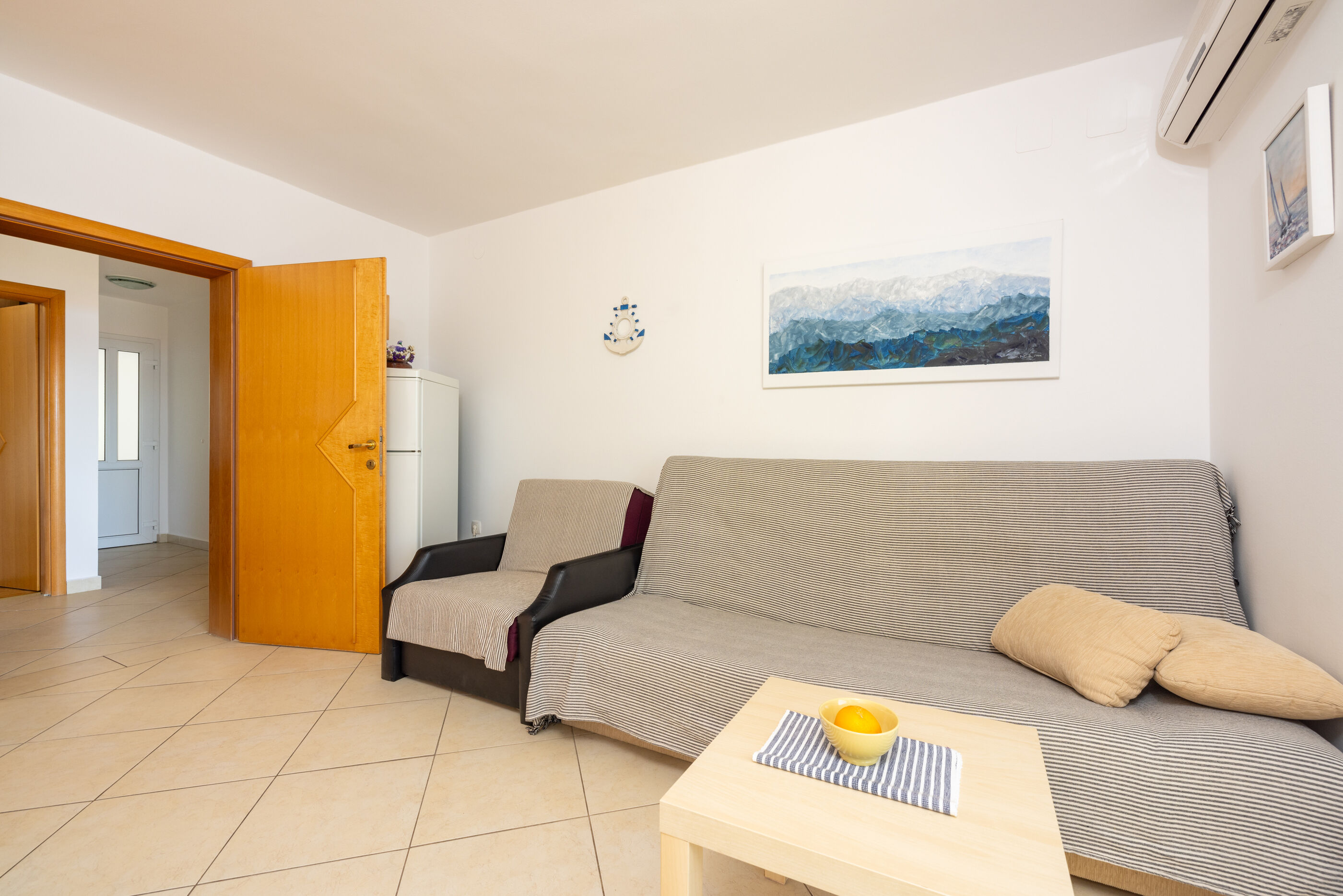 Apartments Petak 85231-A1