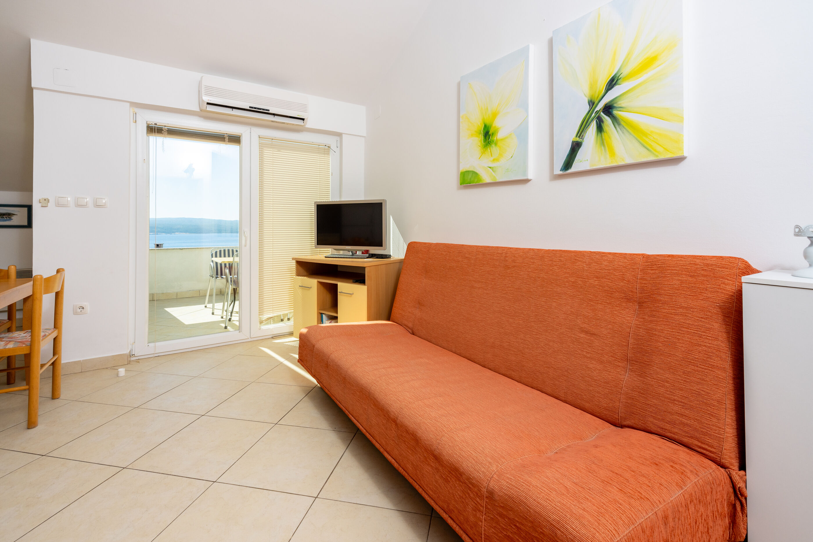 Apartments Petak 85231-A2