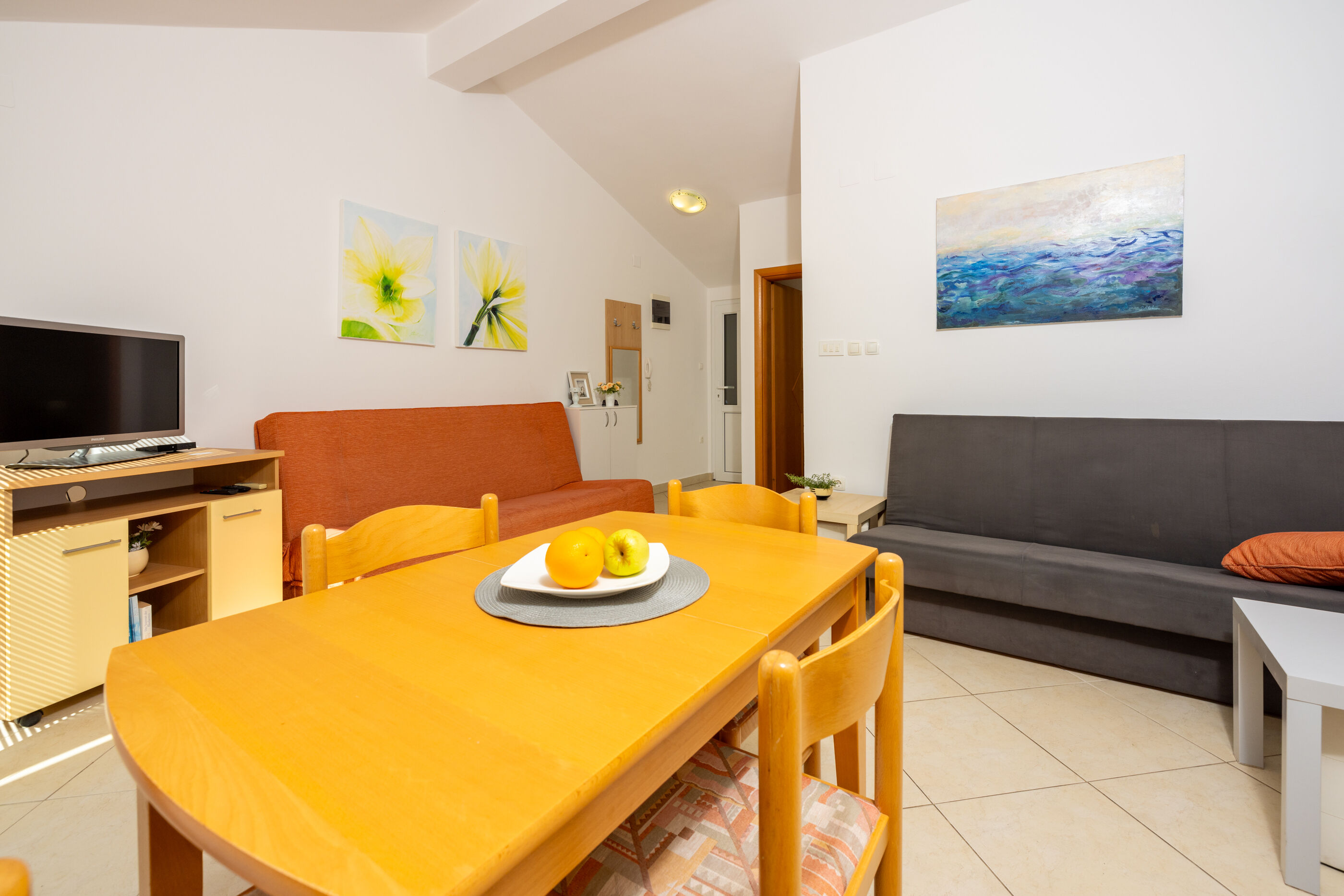 Apartments Petak 85231-A2