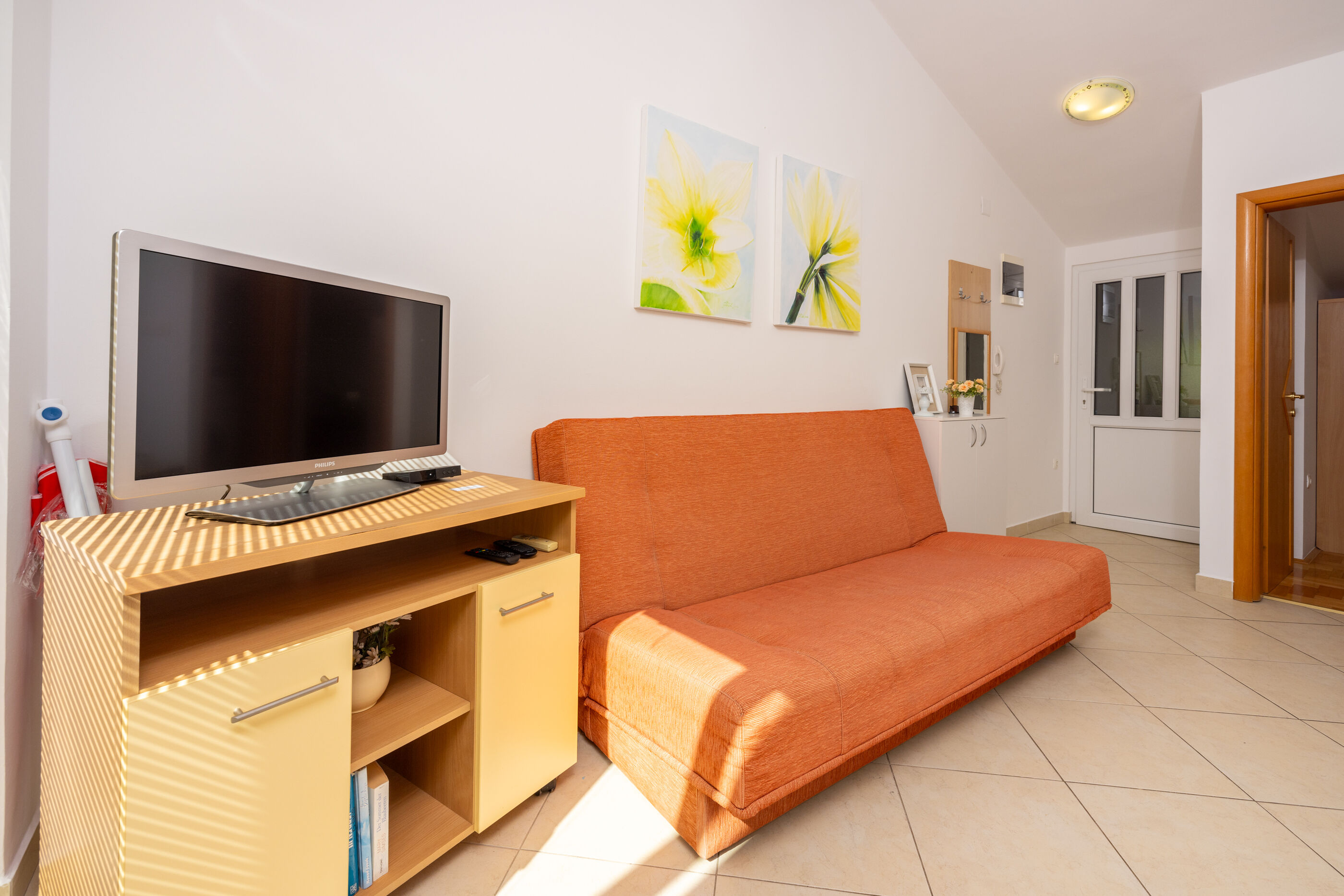 Apartments Petak 85231-A2