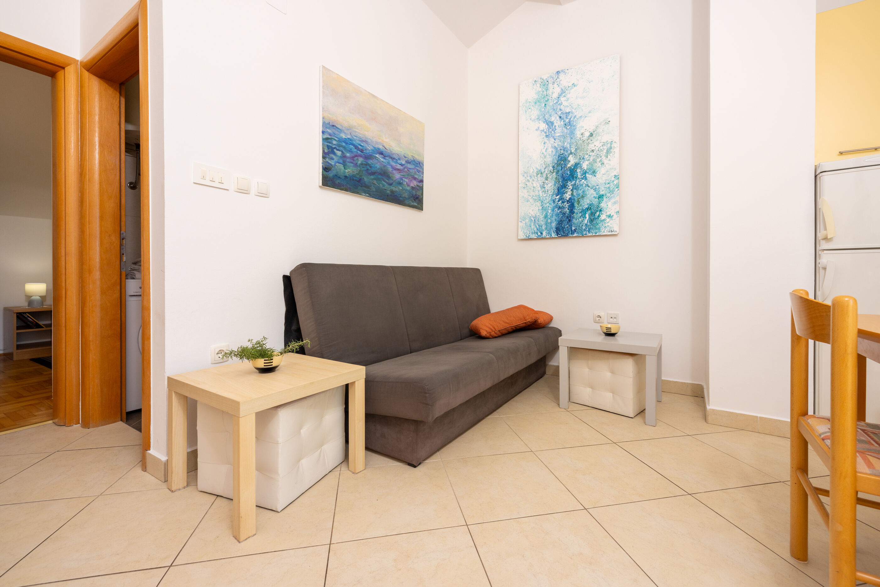 Apartments Petak 85231-A2