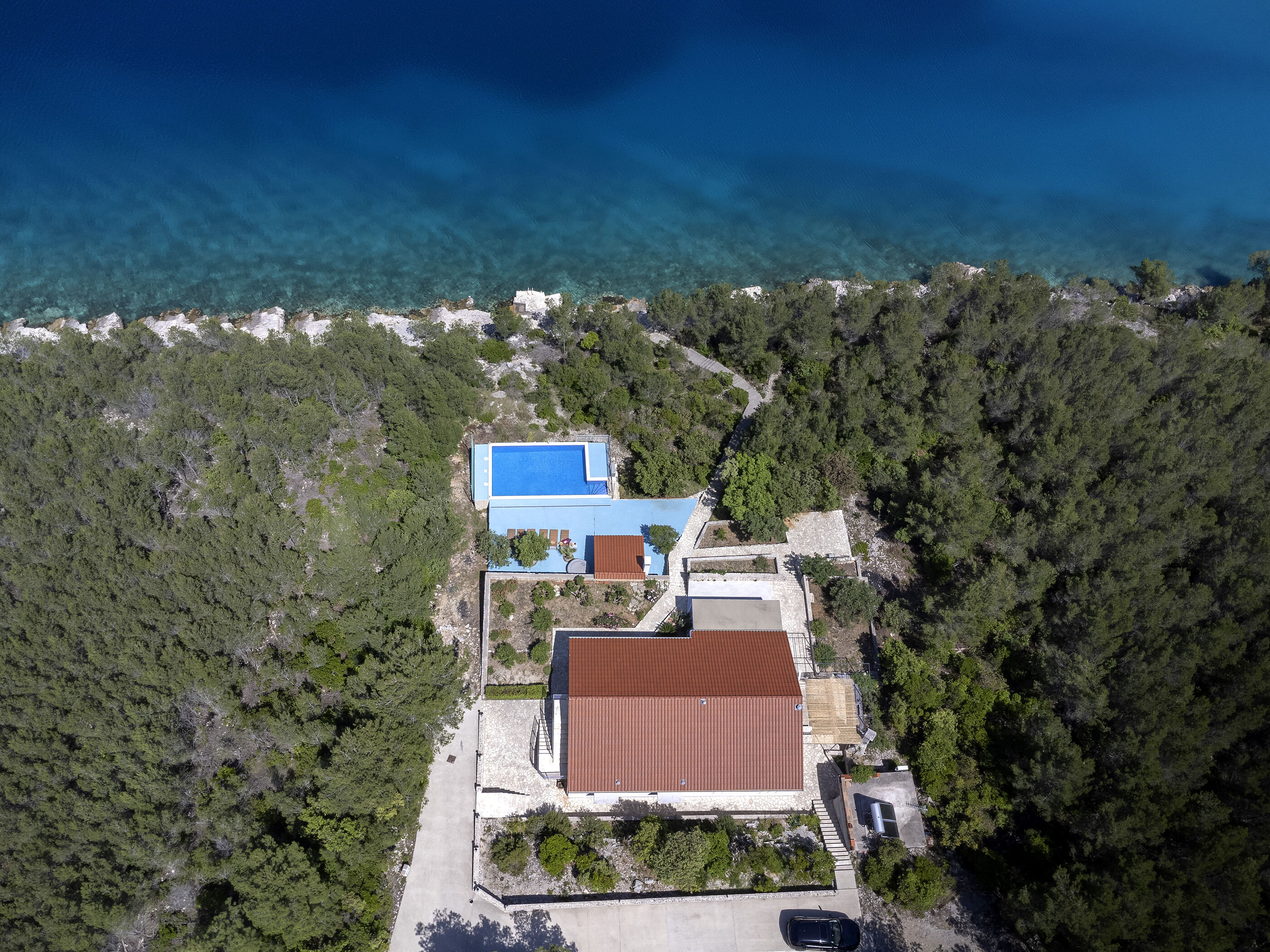 House Villa Beleca V4201-K1