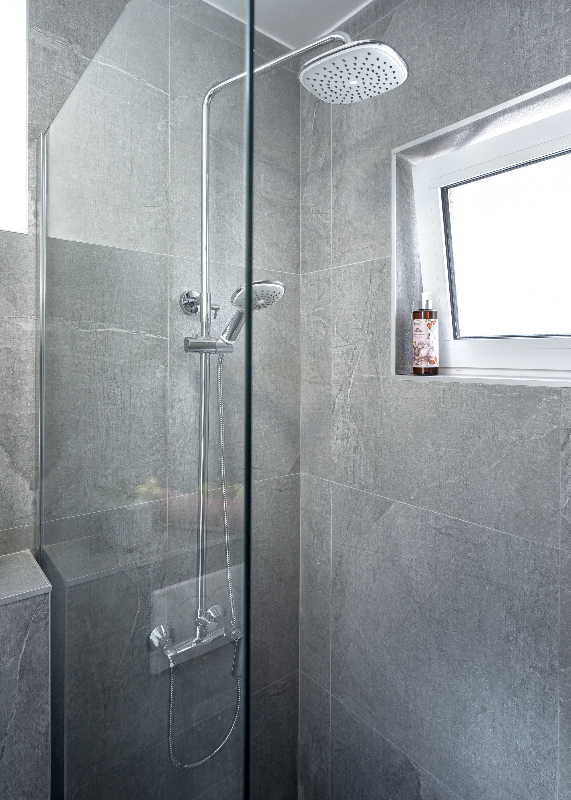 House Villa Beleca V4201-K1