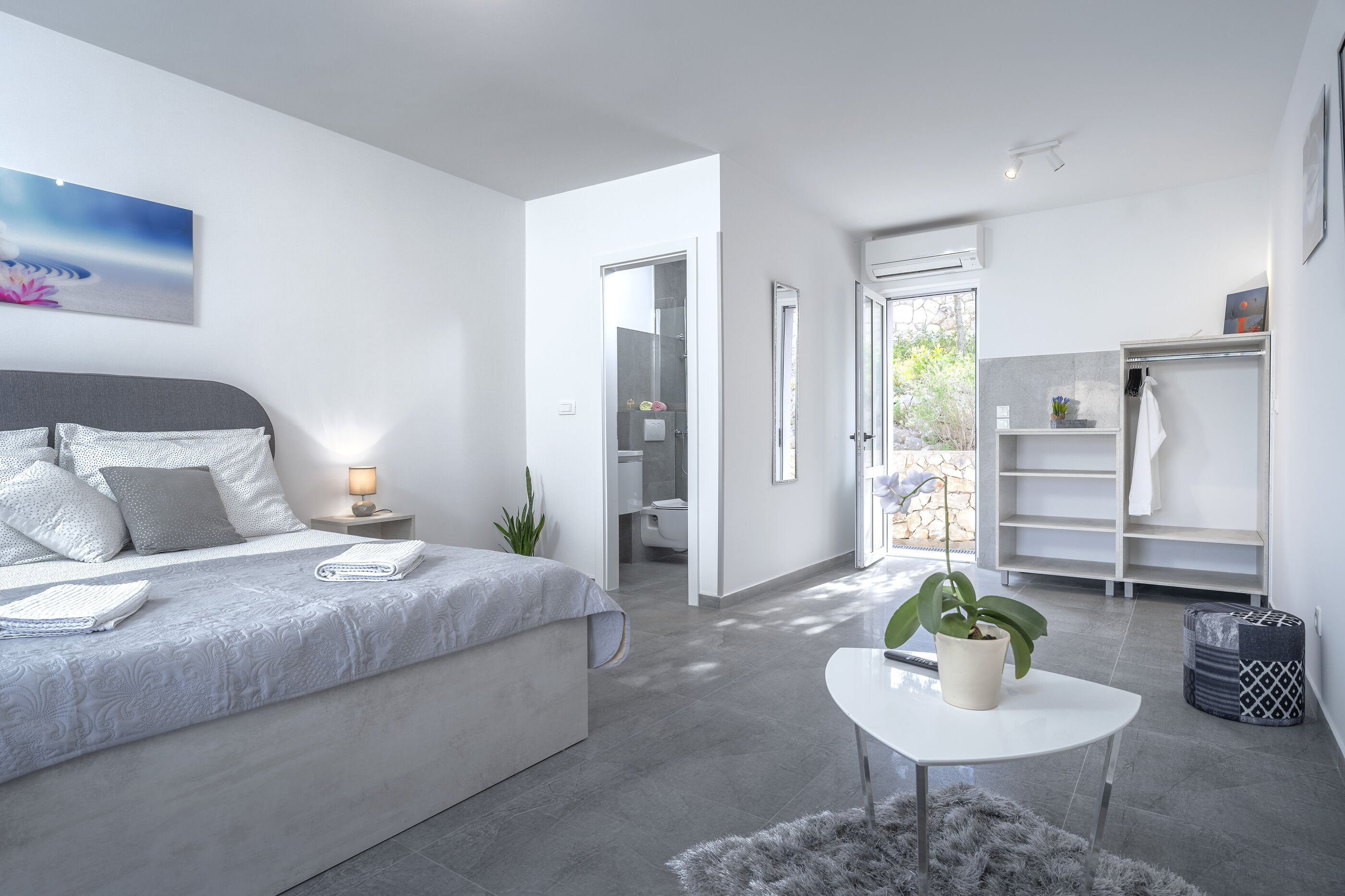 House Villa Beleca V4201-K1
