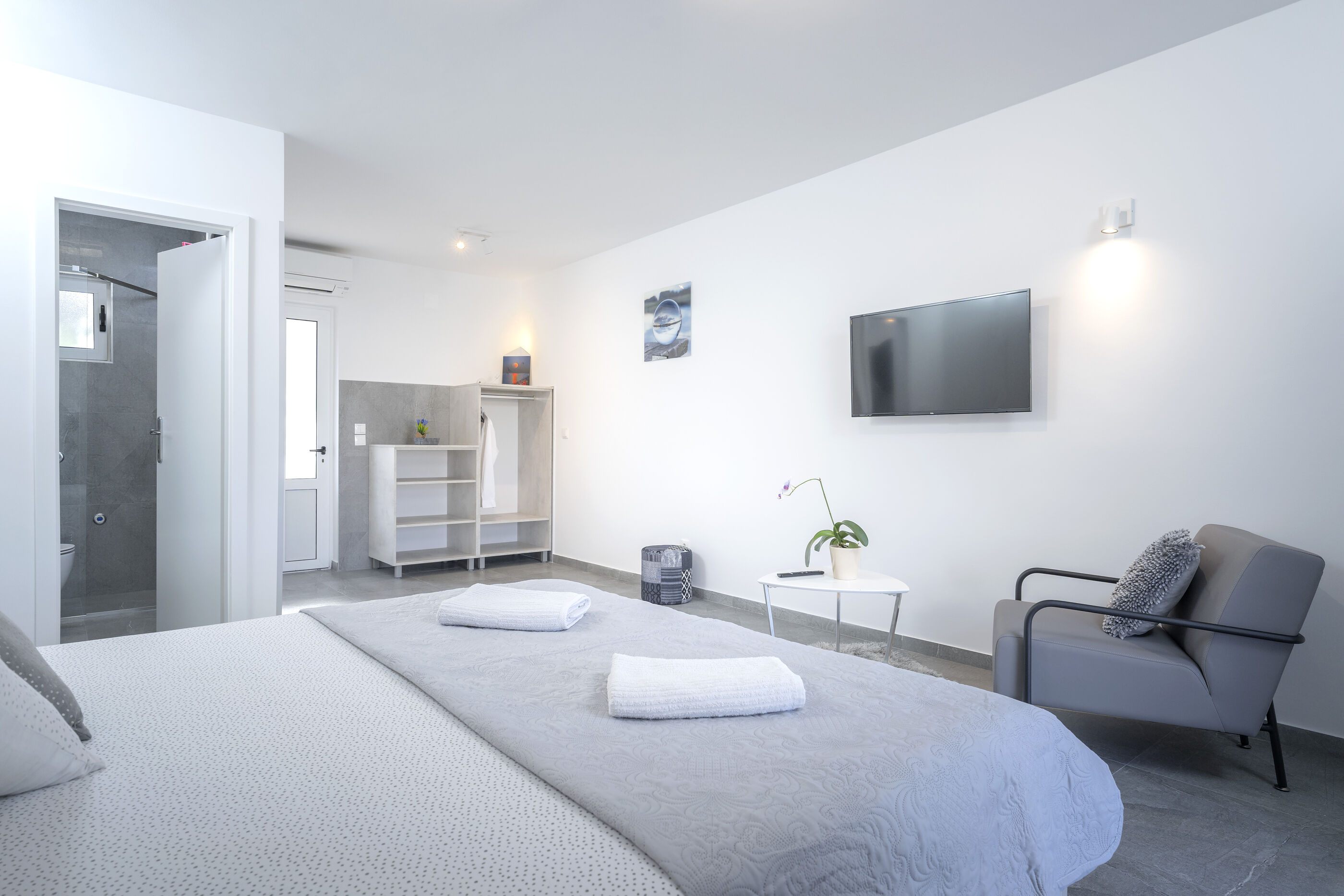 House Villa Beleca V4201-K1