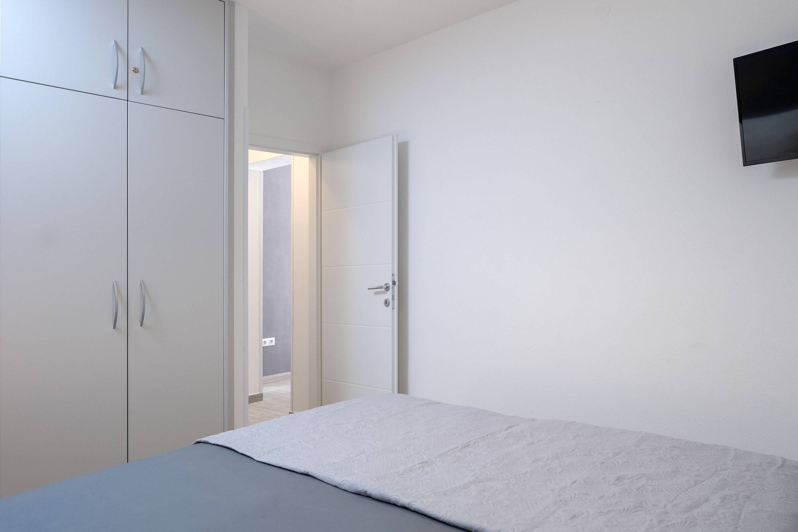 House Villa Beleca V4201-K1
