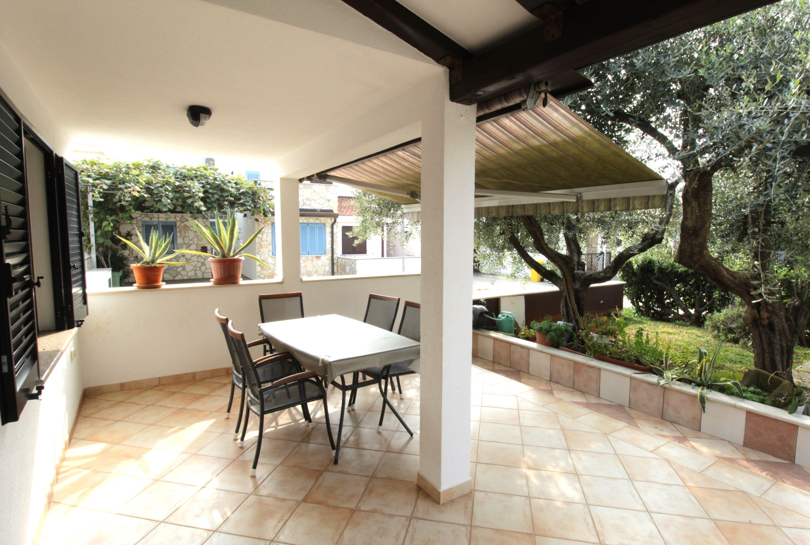 Apartments Noel 94829-A1