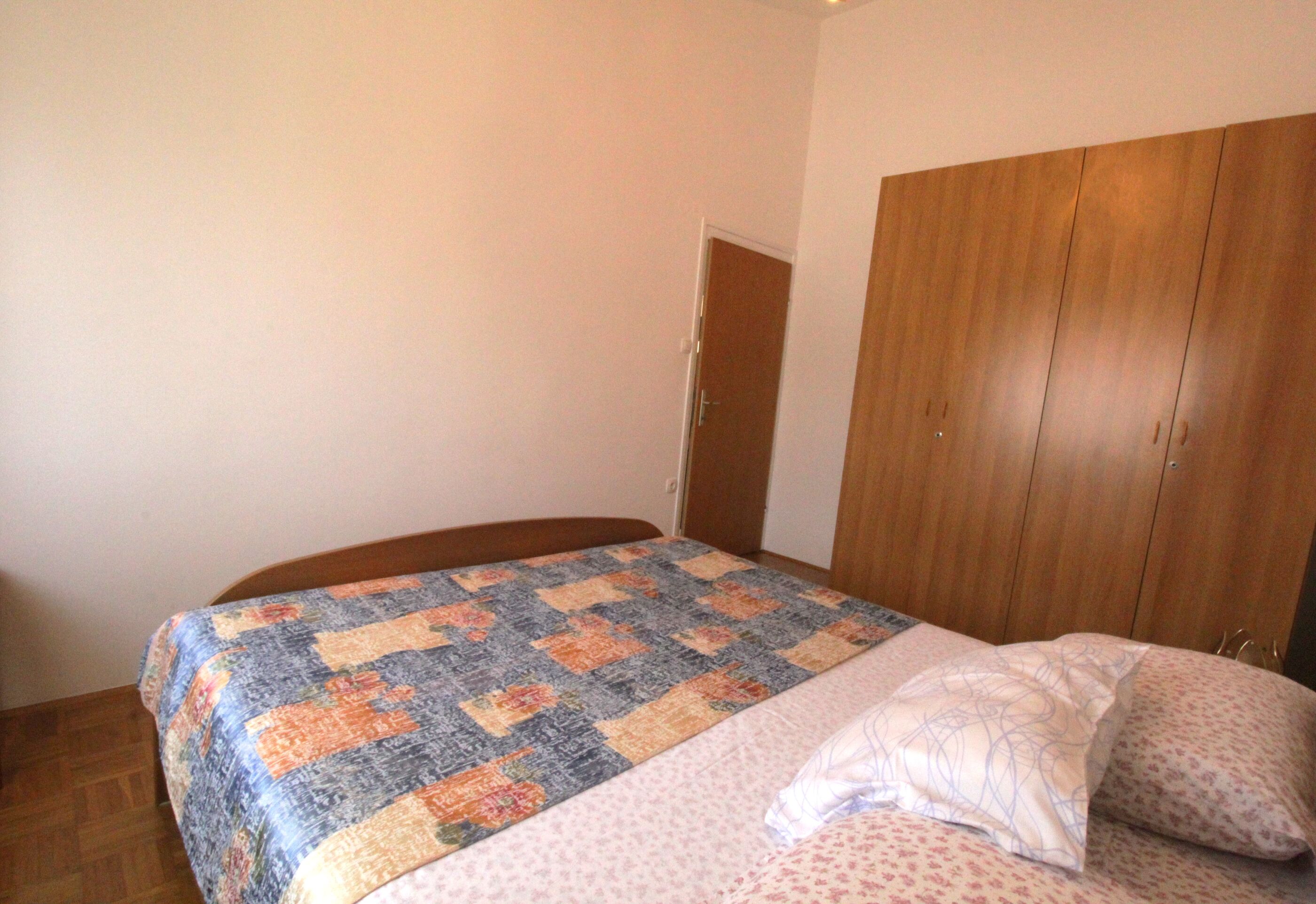 Apartments Noel 94829-A2