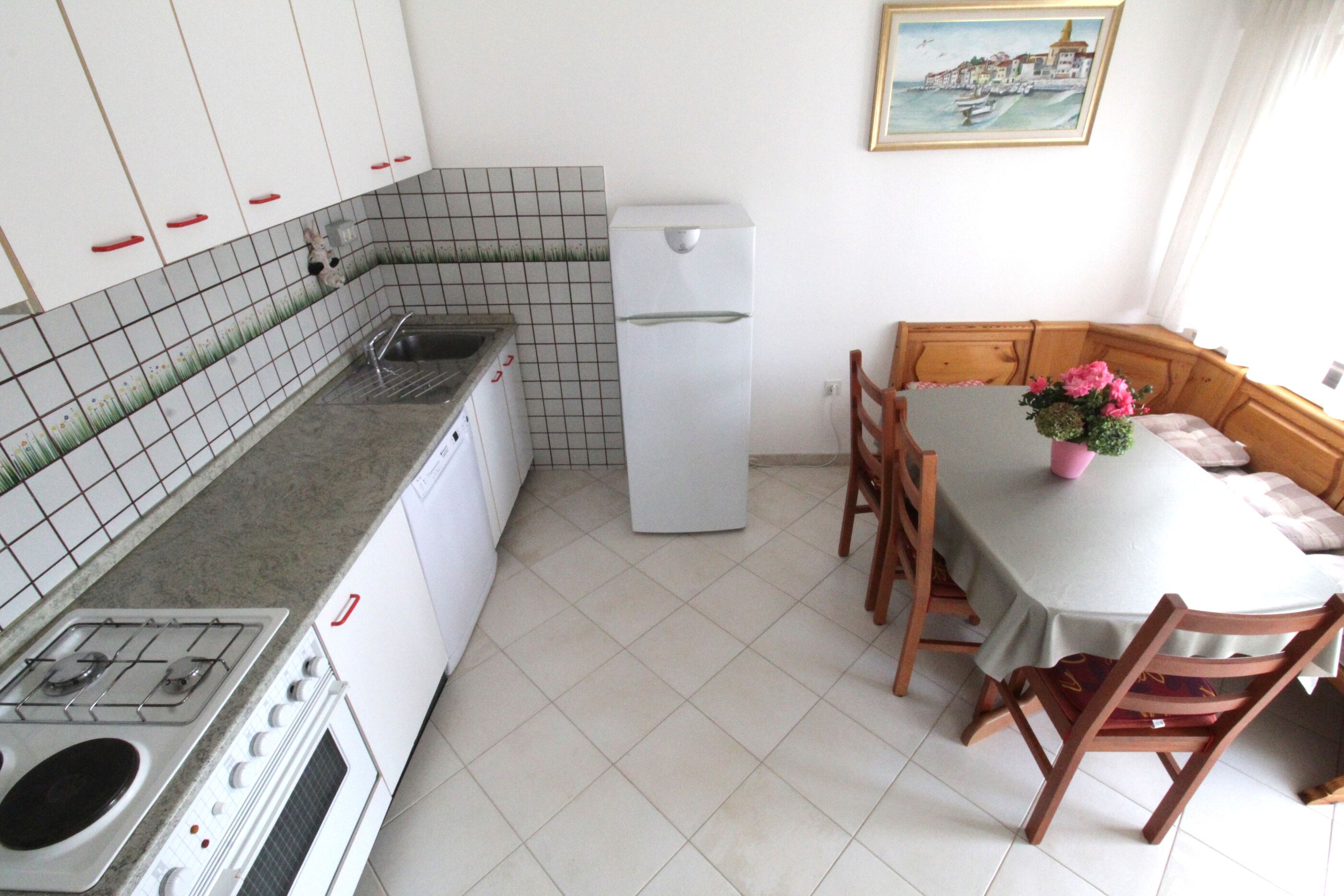 Apartments Noel 94829-A2