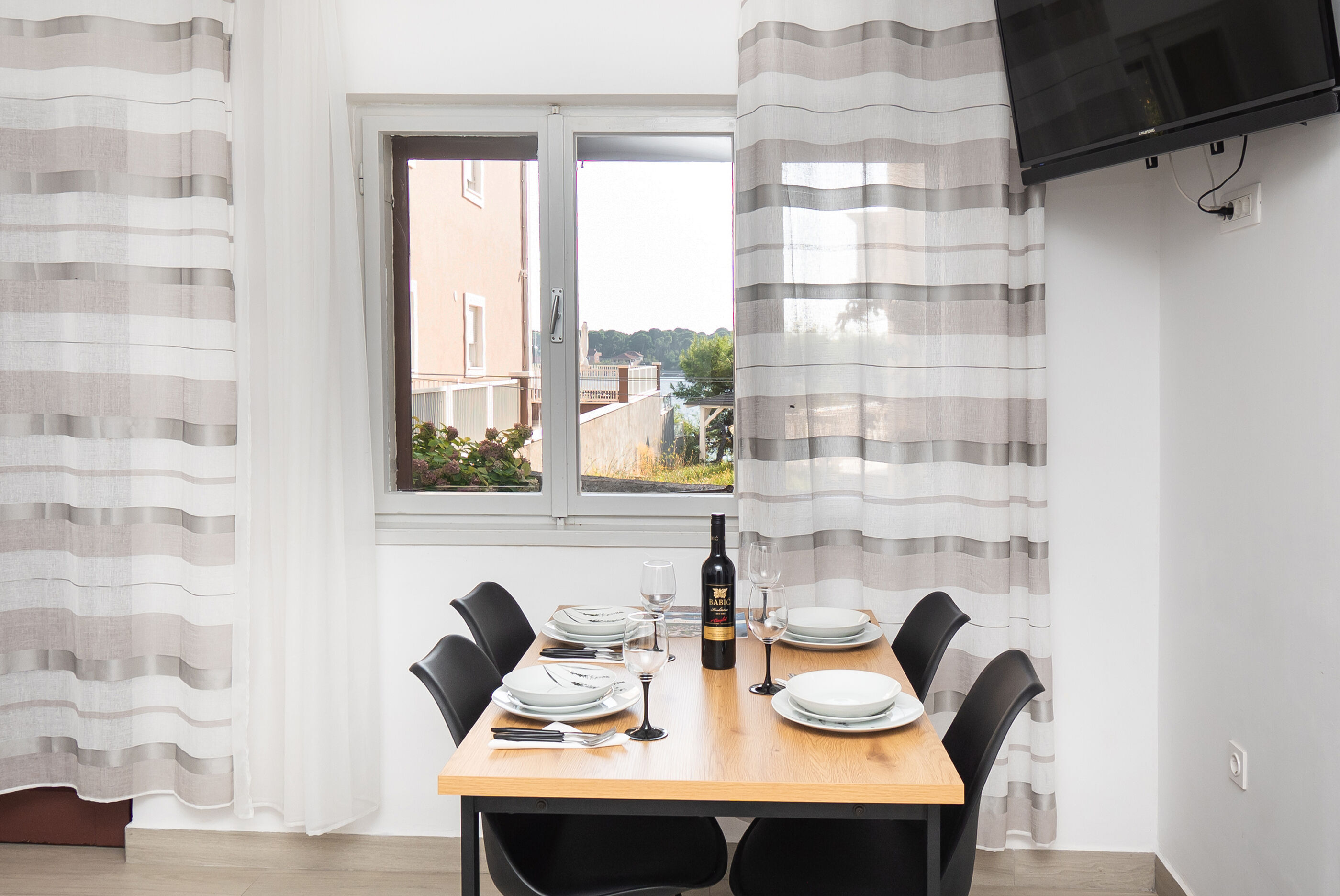 Apartment Ivana 23652-A1