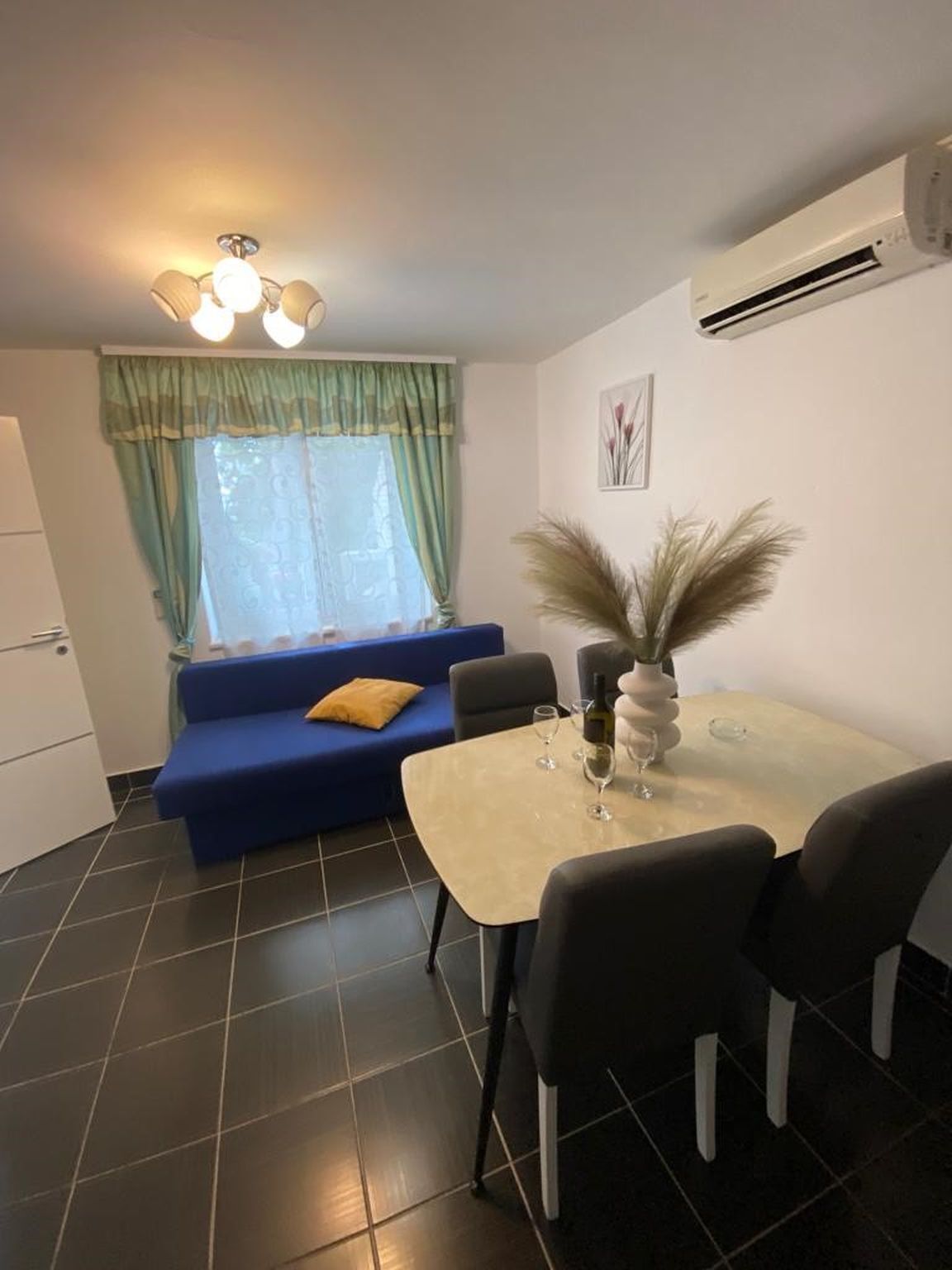 Apartments VILLA DVORSKI 77571-A1