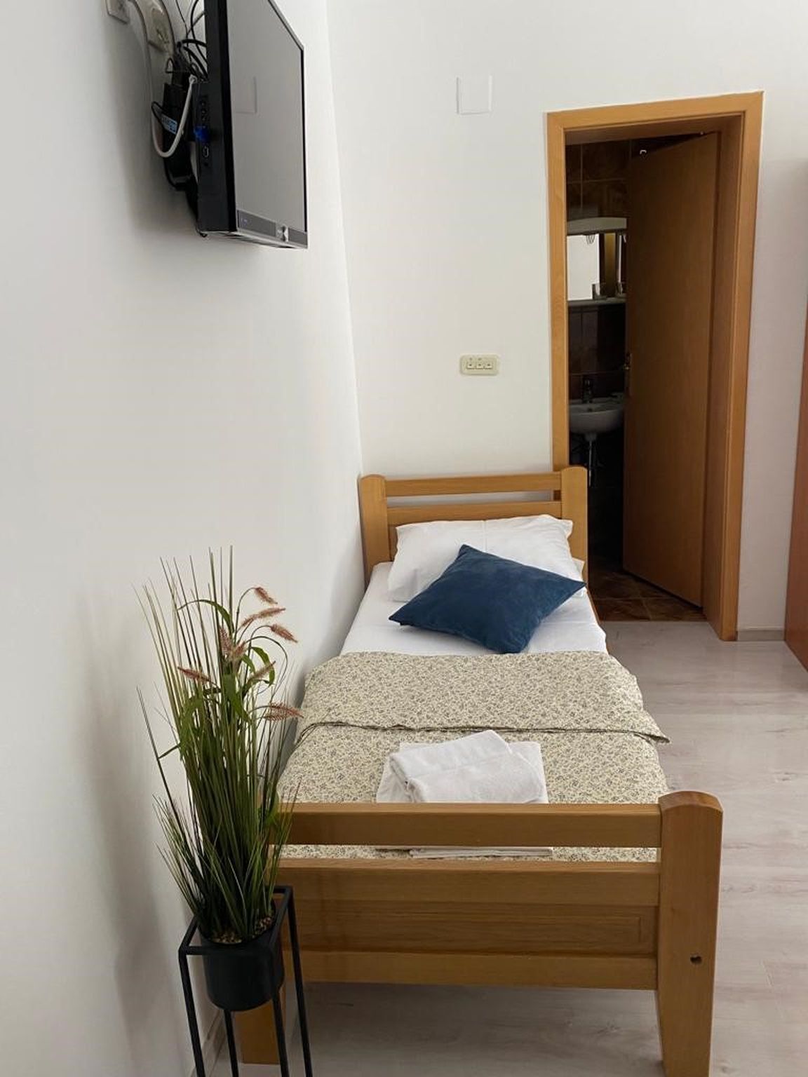 Apartments VILLA DVORSKI 77571-A4