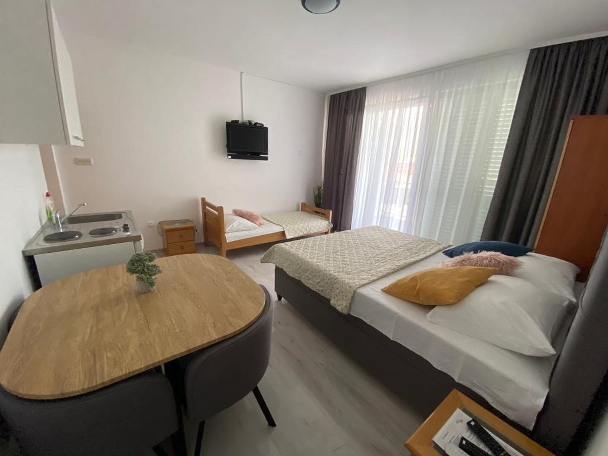 Apartments VILLA DVORSKI 77571-A5