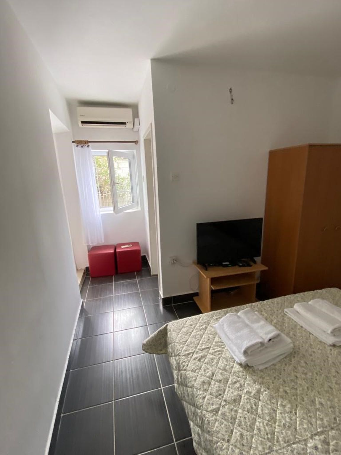Apartments VILLA DVORSKI 77571-A2