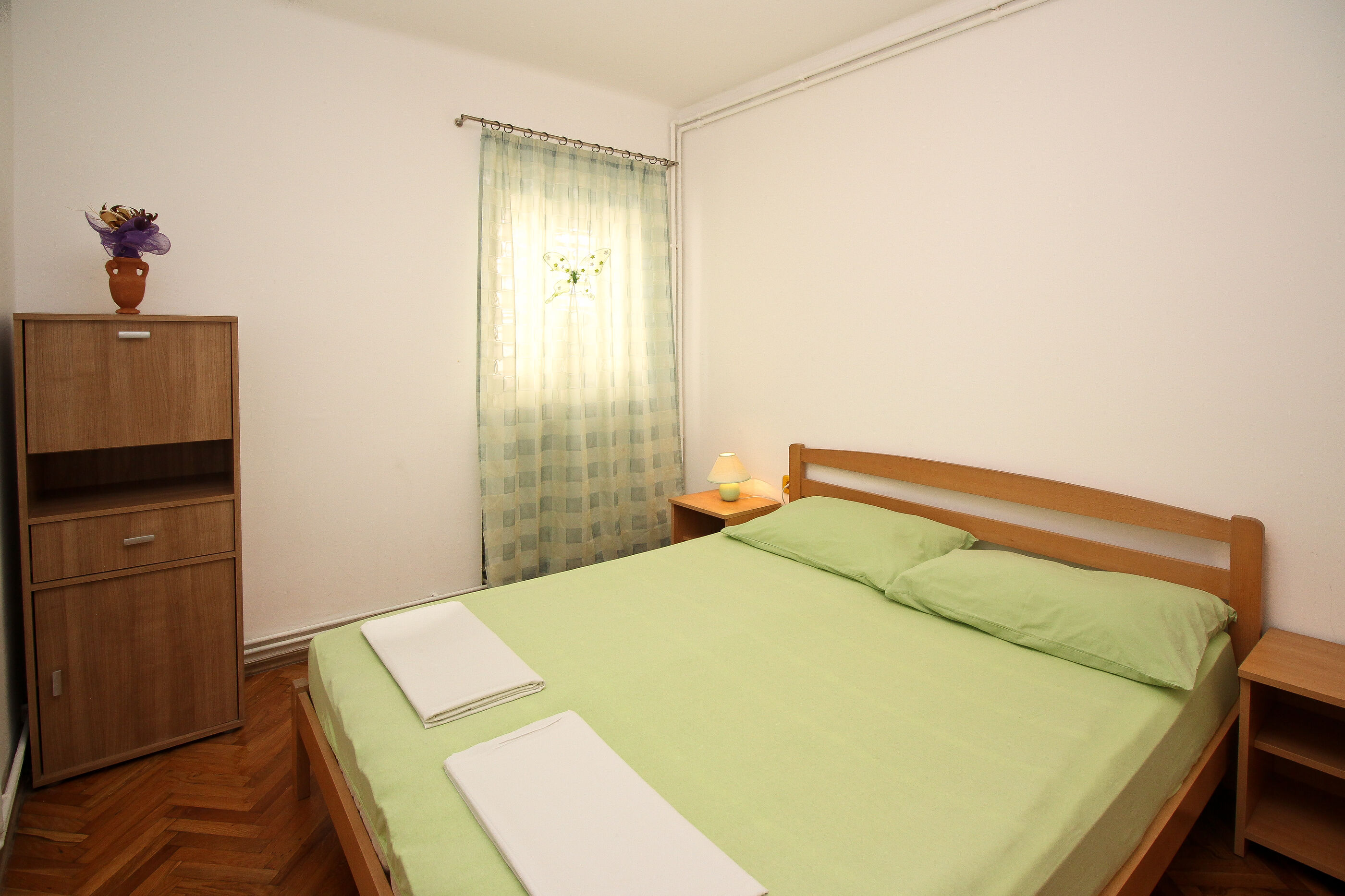 Apartments Dražen 69611-A2