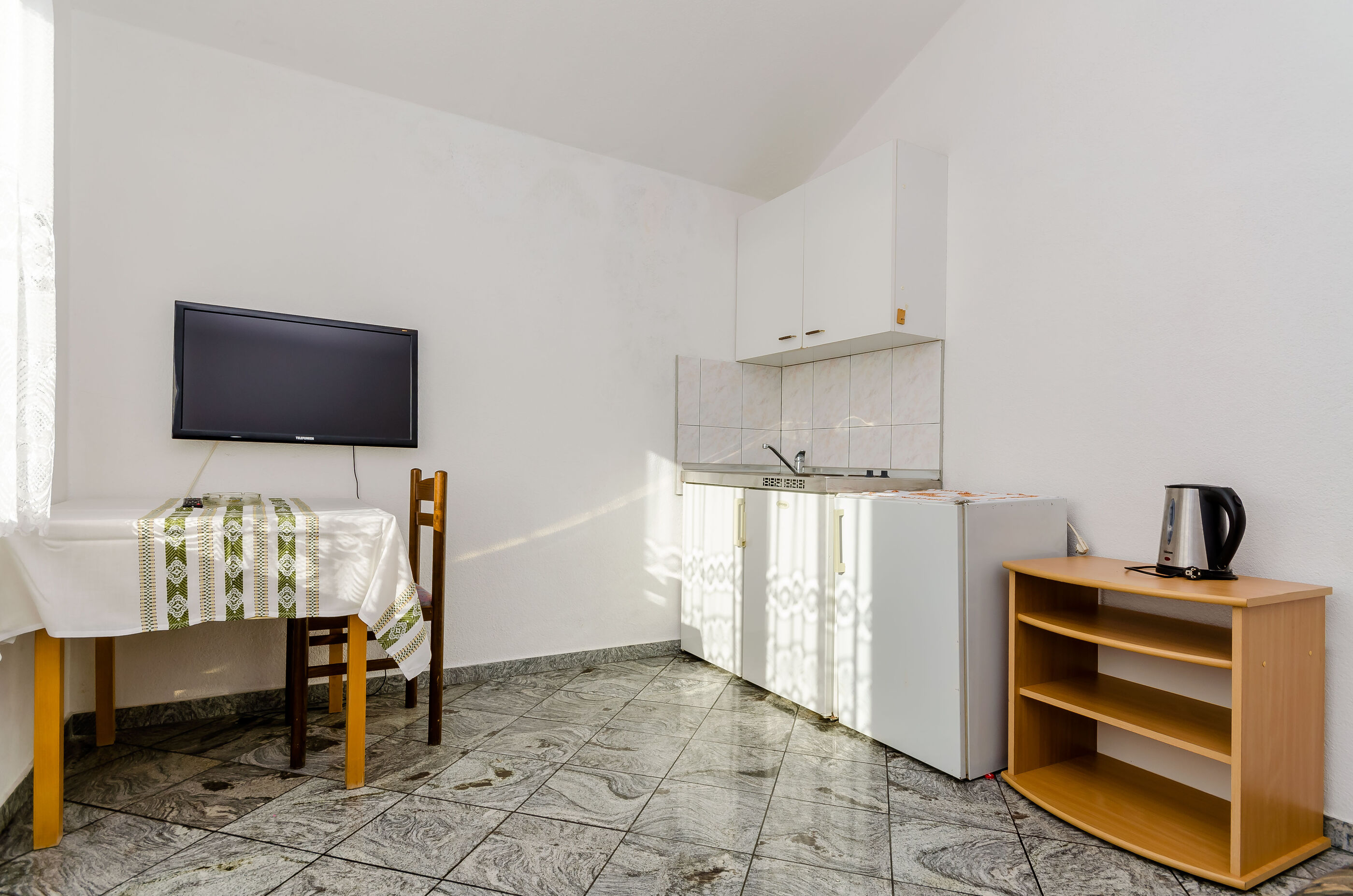 Apartments Jadran 97771-A7