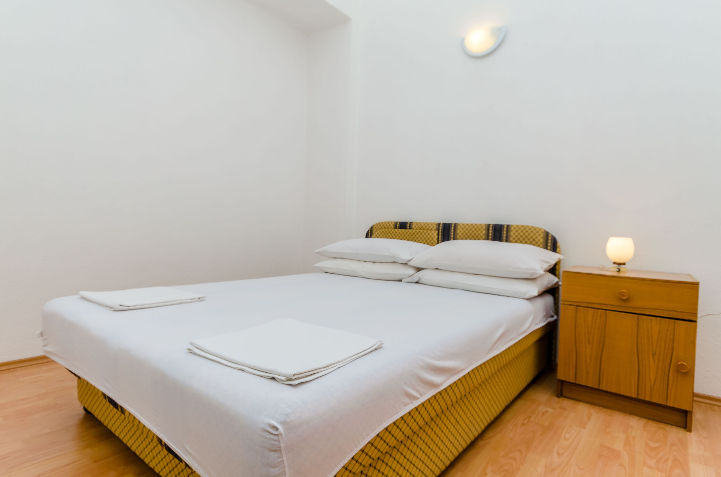Apartments Jadran 97771-A8
