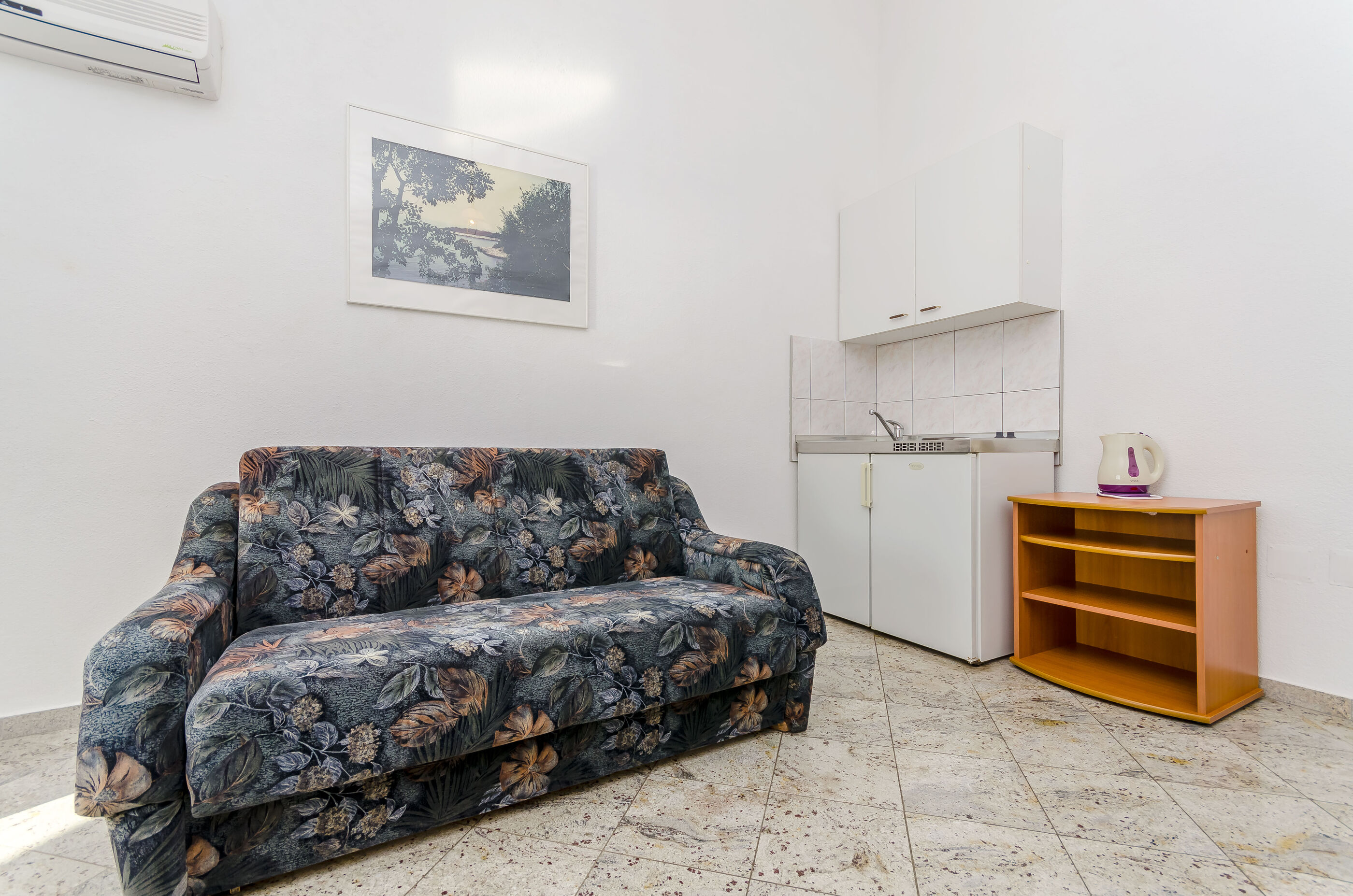 Apartments Jadran 97771-A8
