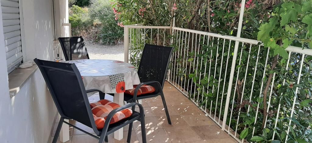 Apartments Mirjana 97821-A1