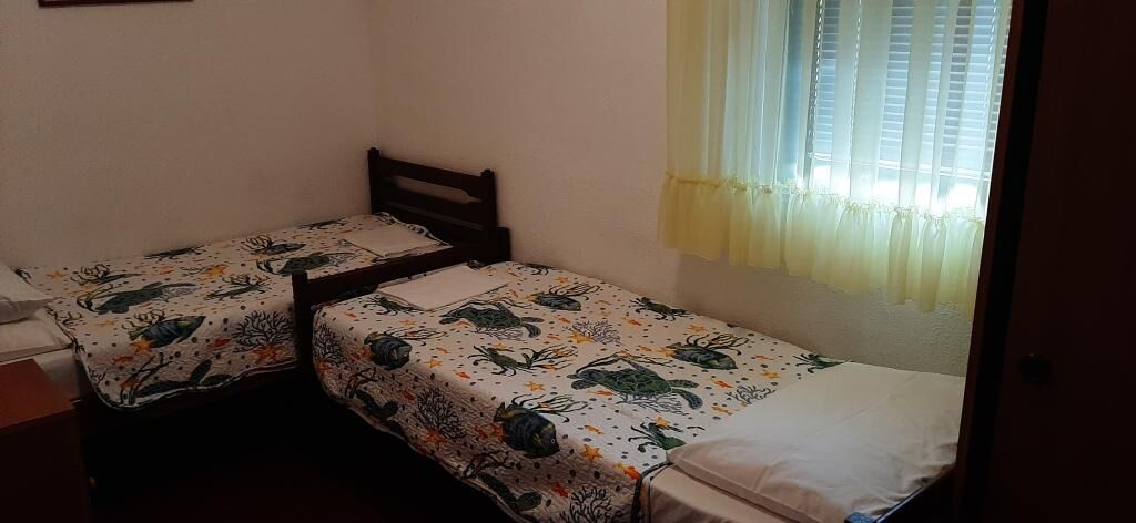 Apartments Mirjana 97821-A2