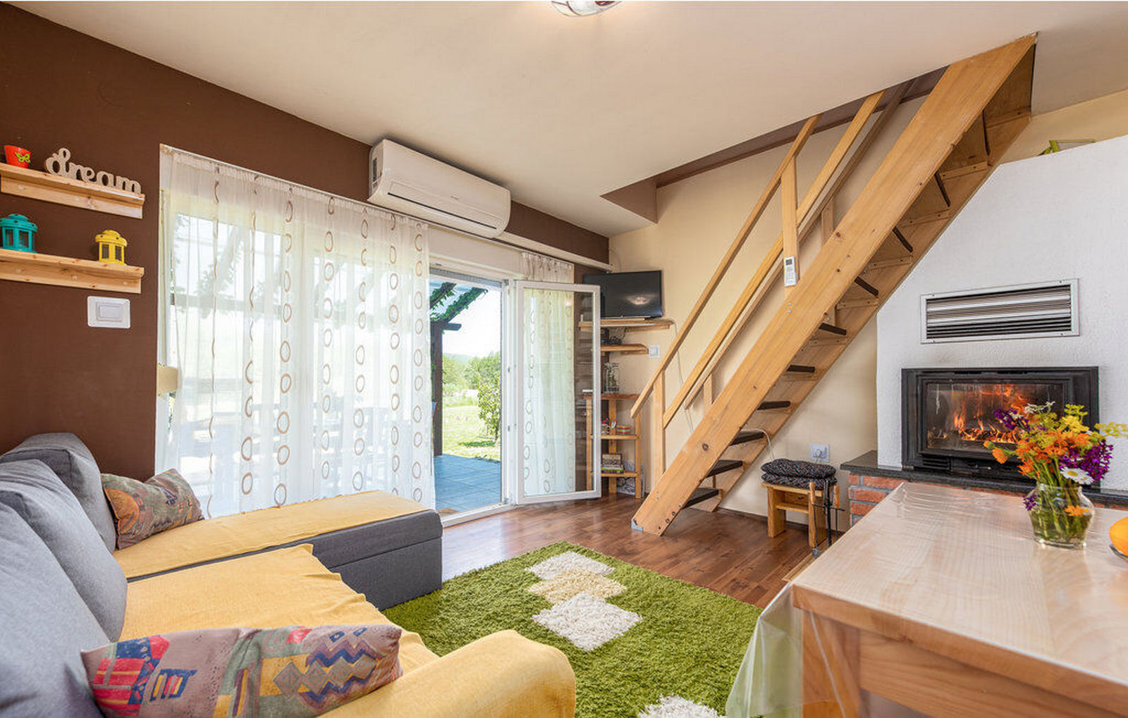 House Jasenak 90231-K1