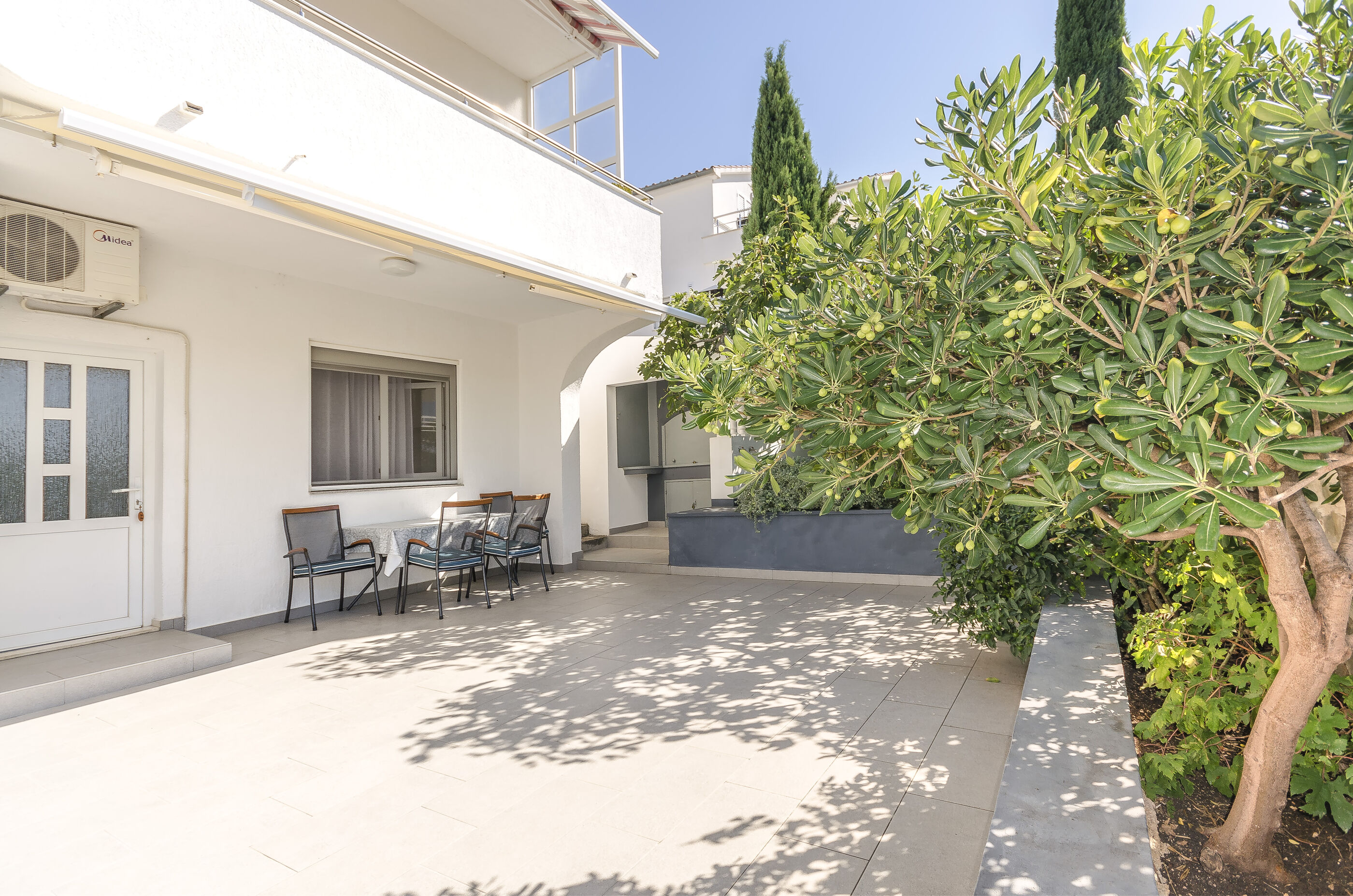 Apartments Danica 22221-A2