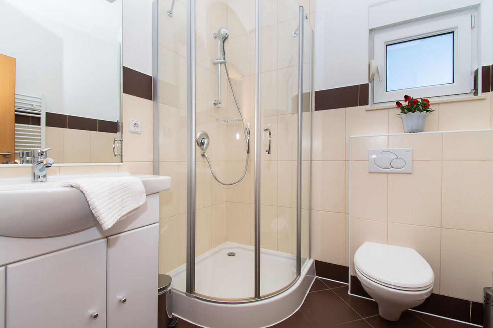 Apartments Kendes 48311-A1
