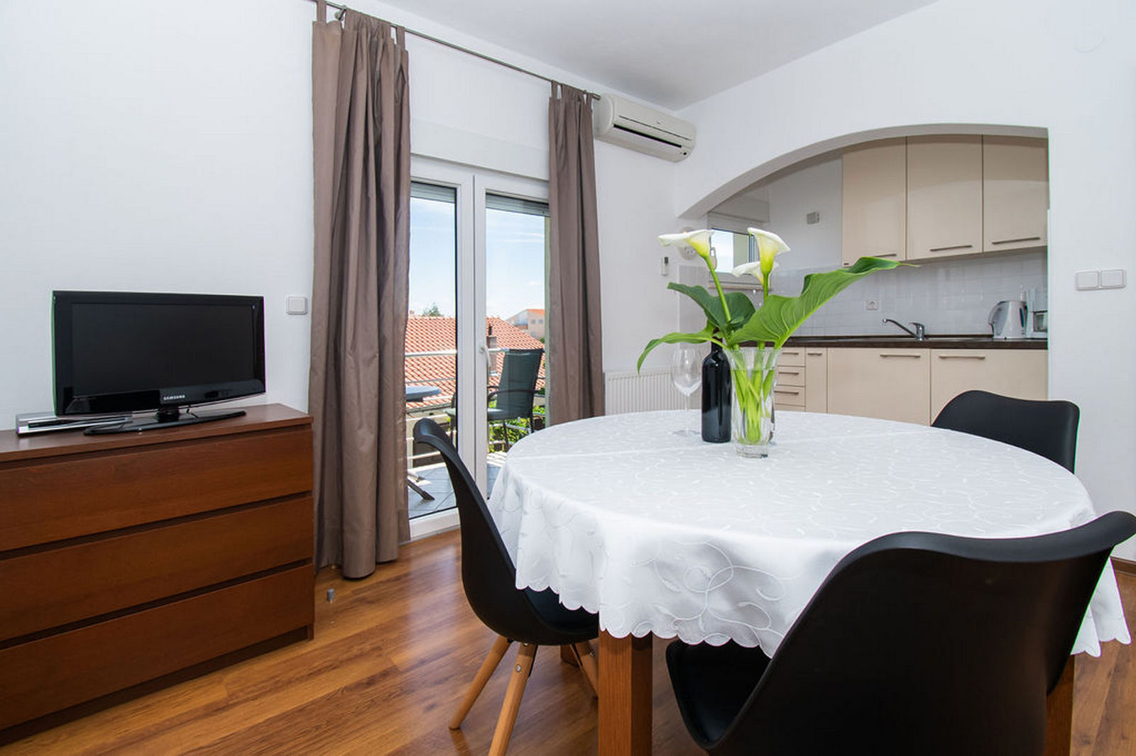 Apartments Kendes 48311-A1