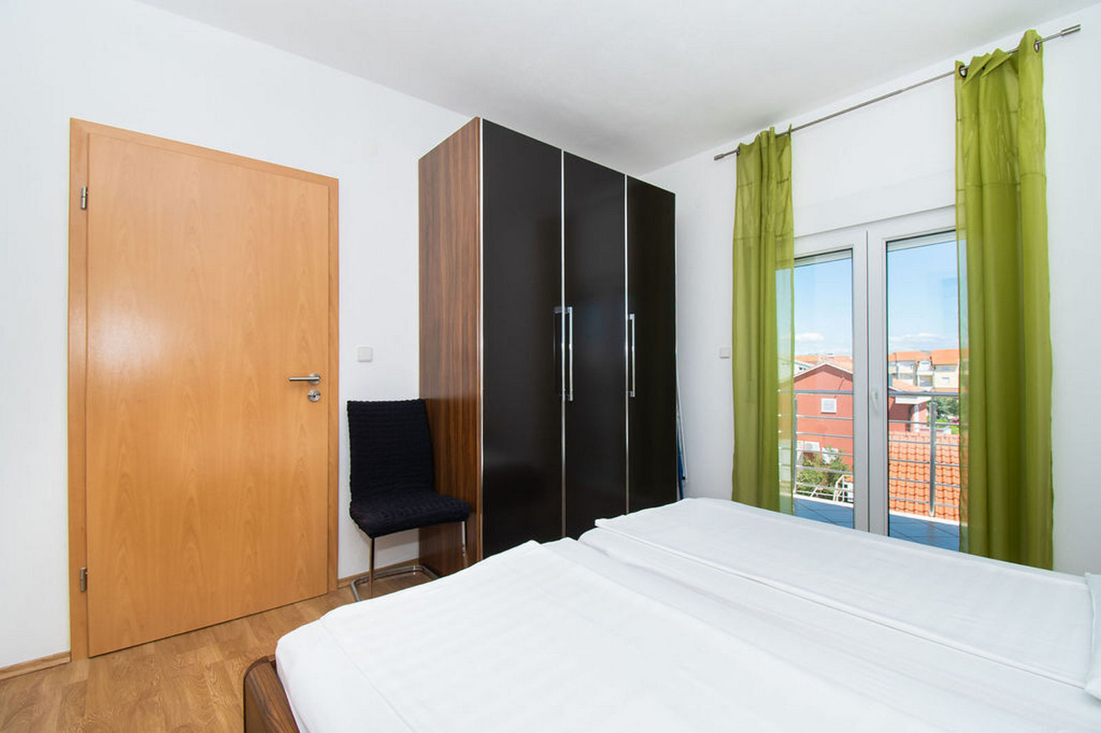 Apartments Kendes 48311-A4
