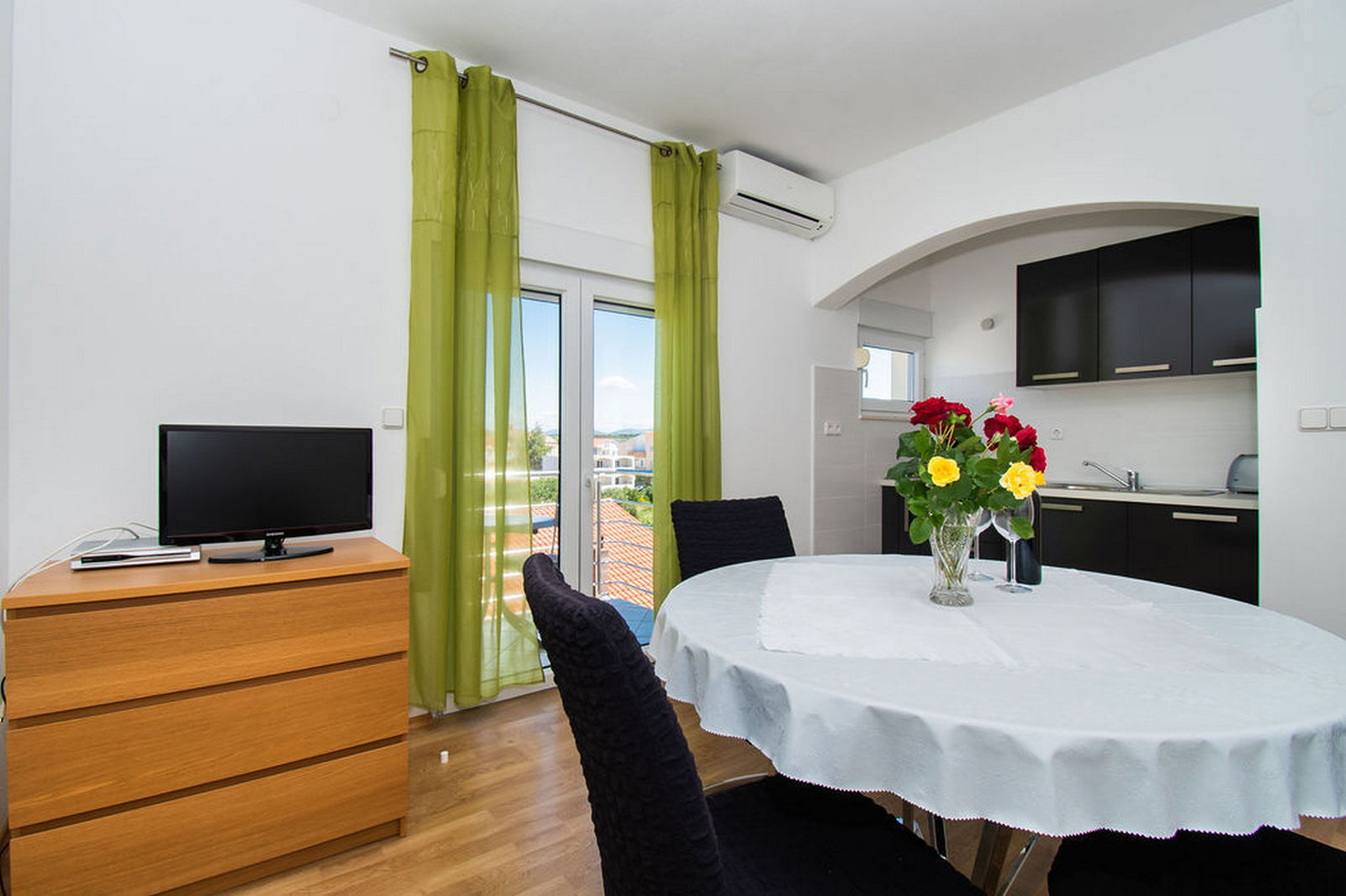 Apartments Kendes 48311-A4