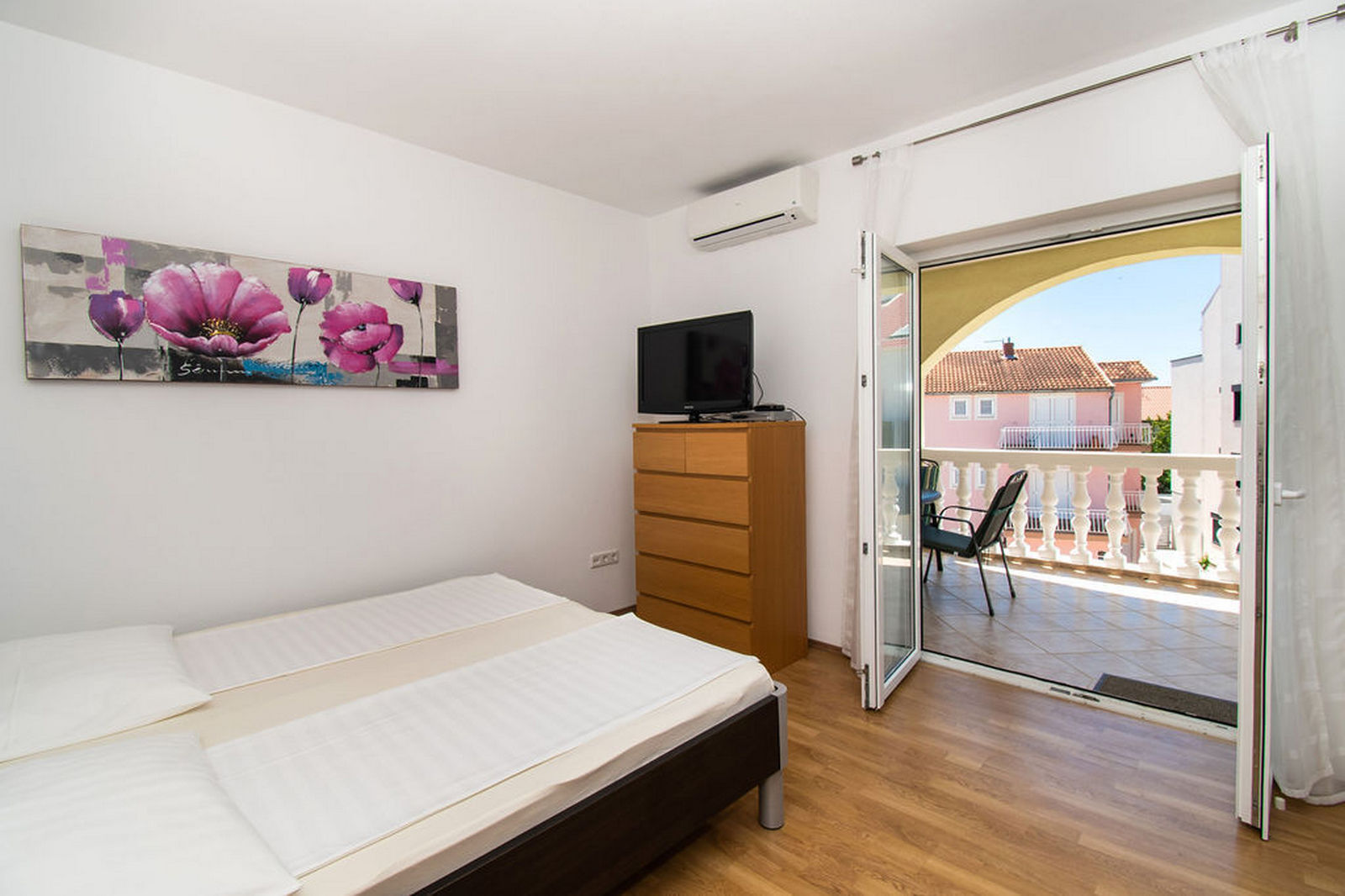 Apartments Kendes 48311-A6