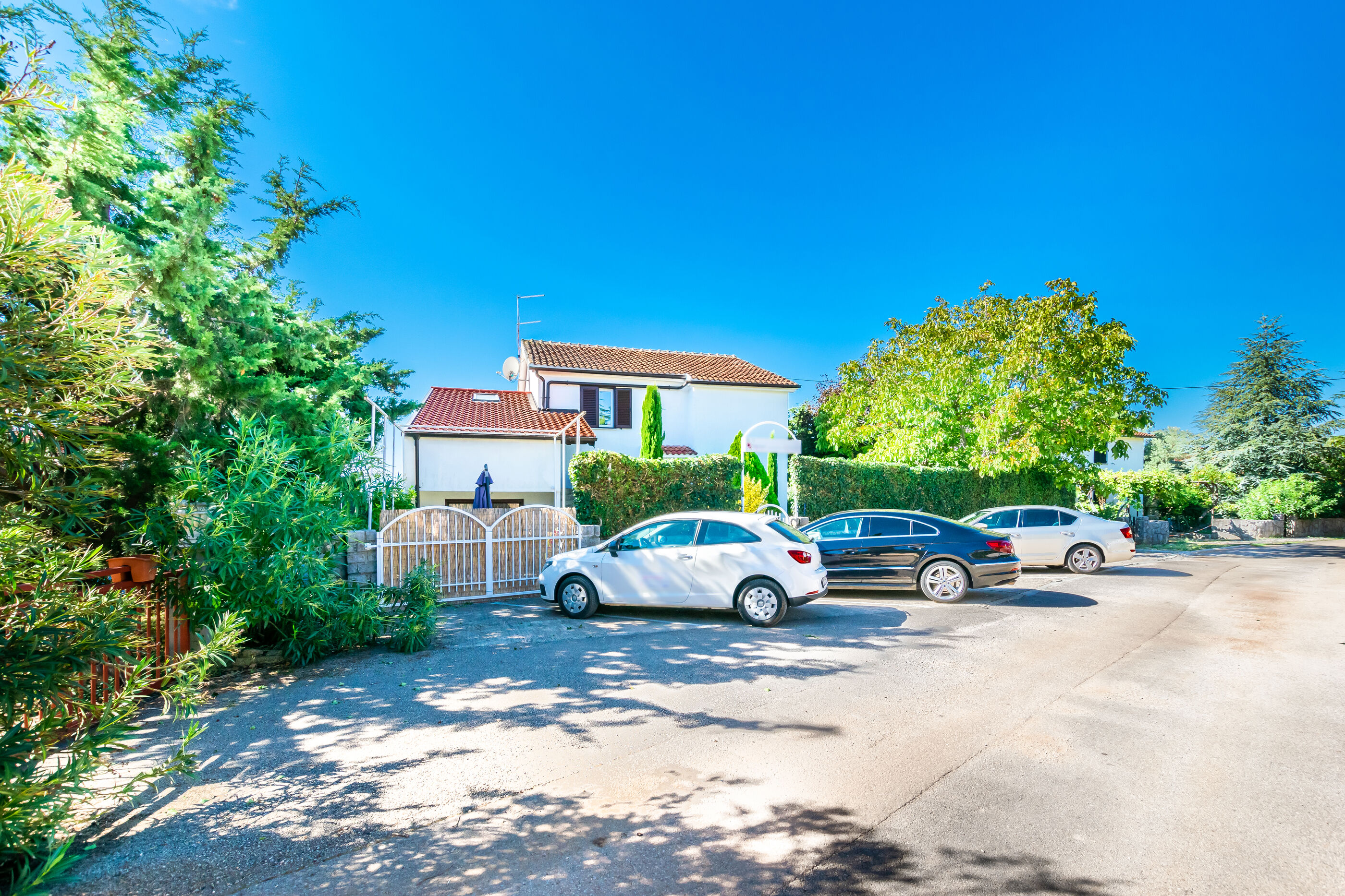 Apartment VESNA 82051-A1